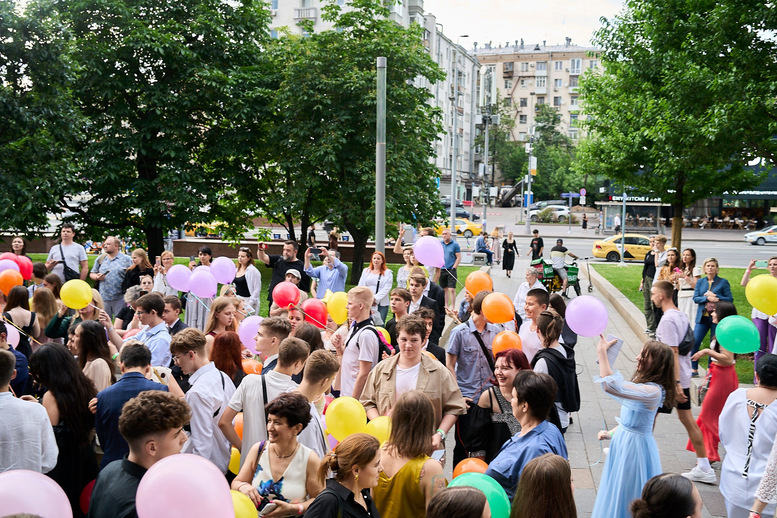 Выпускной 9 класс 2024. Фотограф и Видеограф в Москве. Олег Корушев