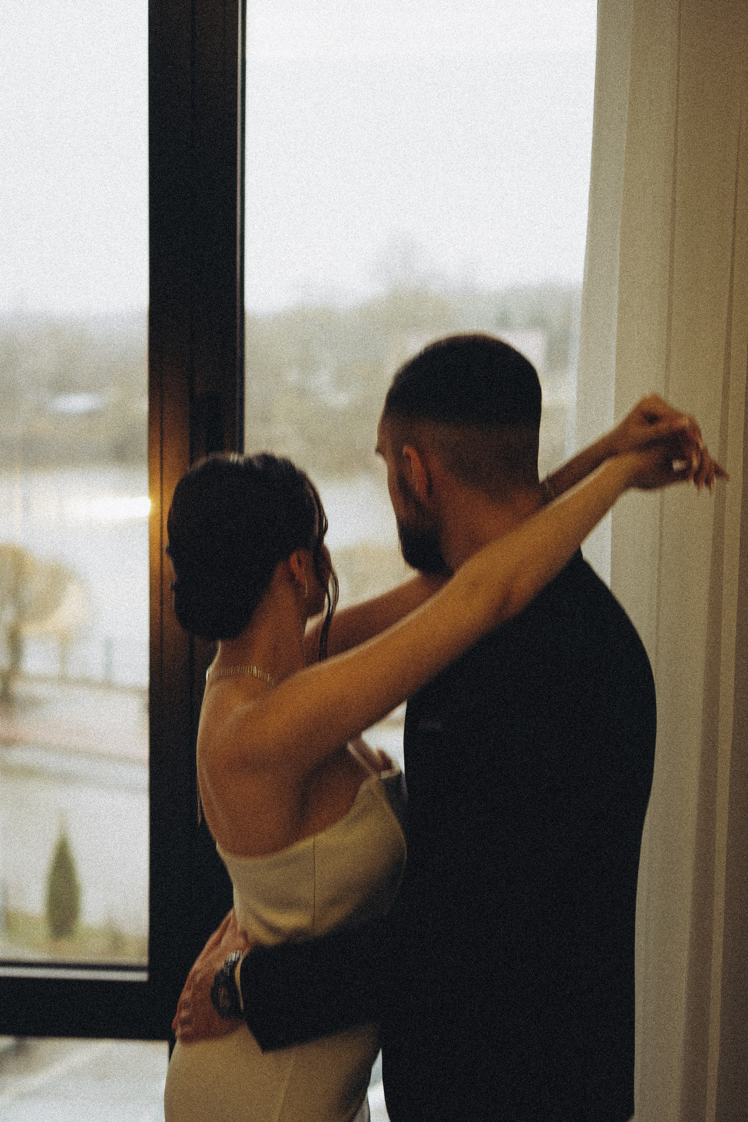 СВАДЕБНАЯ СЬЕМКА СБОРОВ ЖЕНИХА И НЕВЕСТЫ В ОТЕЛЕ И ТАКЖЕ ФОТОСЕССИИЯ В ОТЕЛЕЕ МЕГАПОЛИС БРЯНСК. Профессиональный фотограф, Санкт-Петербург — Виктория Богомолова