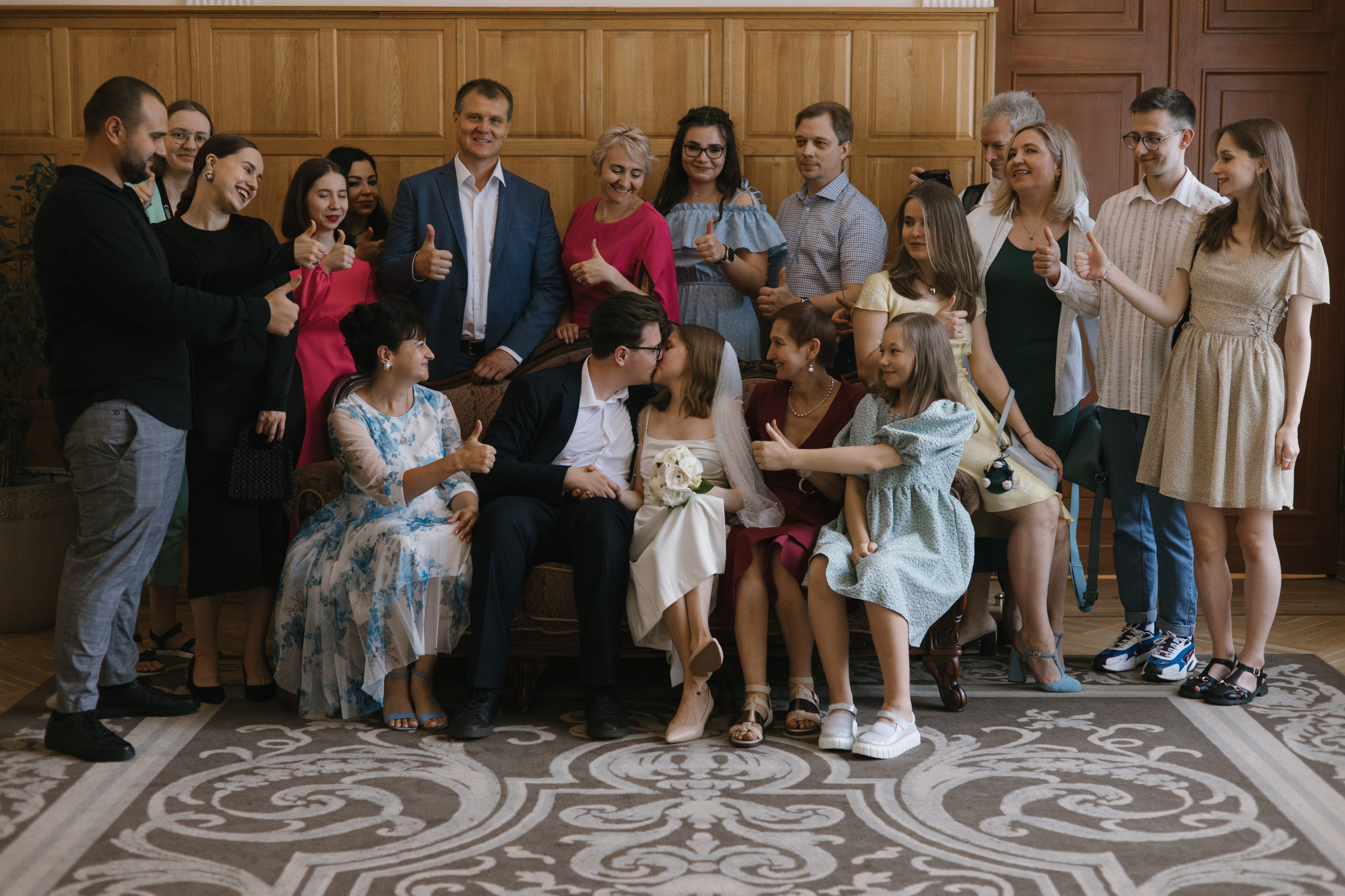 На московских изогнутых улочках. Свадебный и семейный фотограф в Санкт-Петербурге и Москве