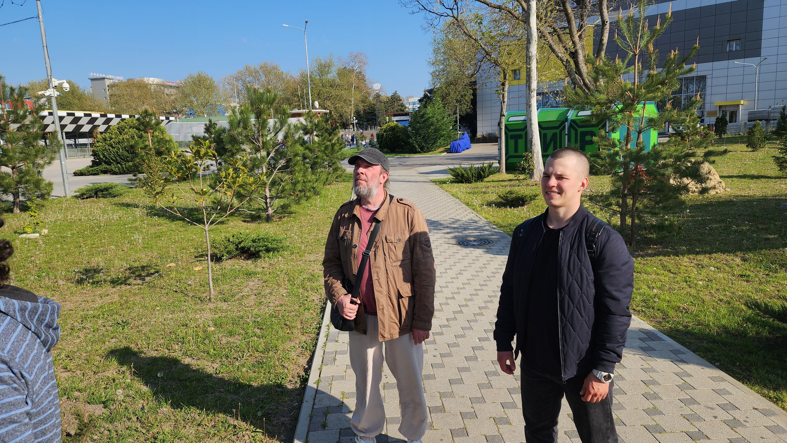 2025-04-24 Анапа: Прогулка. Собор Отрасли