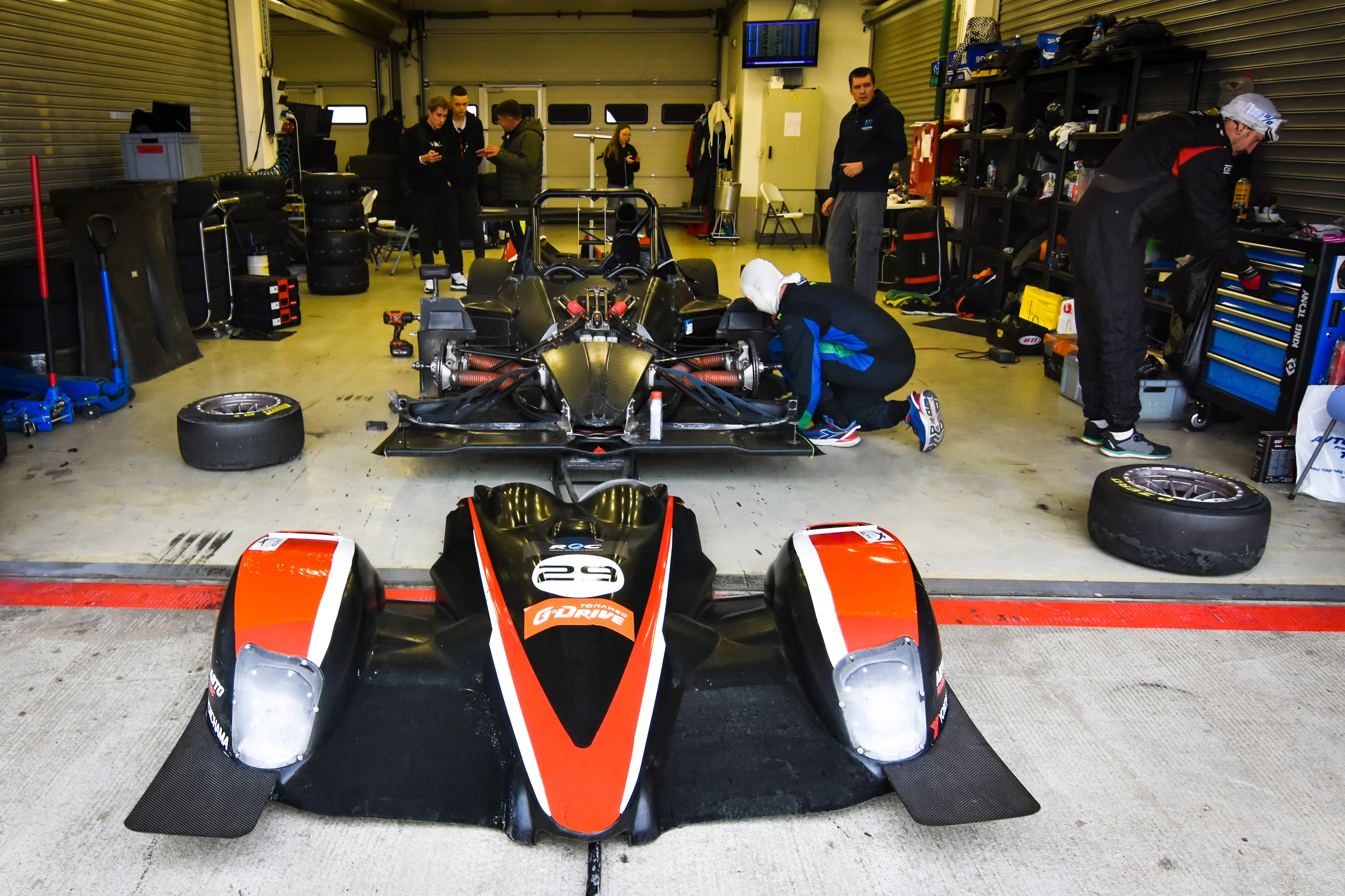 MRW — REC — 05.10.2024. AlexFecto — галереи фотографий