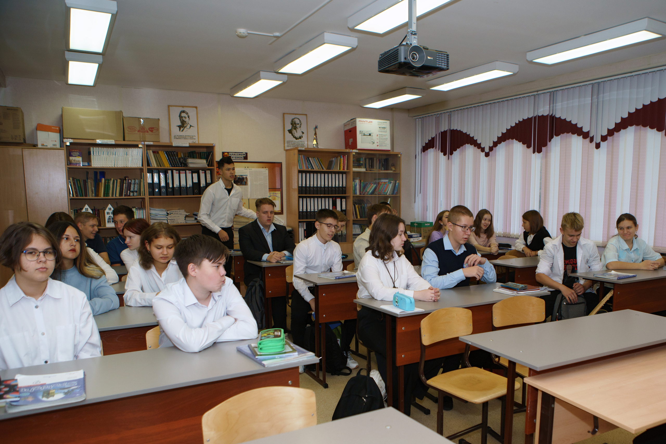 День учителя 2023 в лицее 28. Фотомастерская Воробьевых