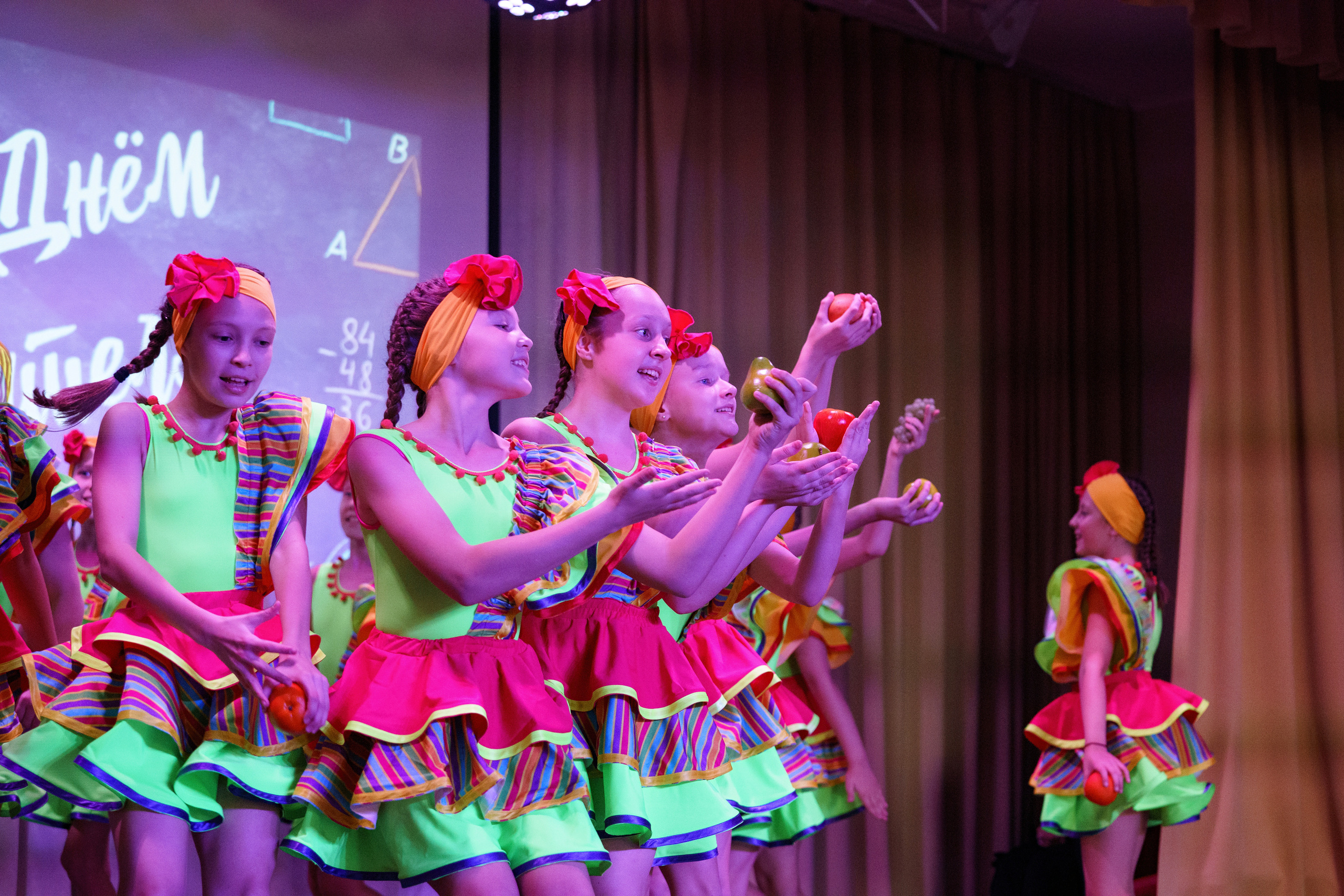 День учителя 2023 в лицее 28. Фотомастерская Воробьевых