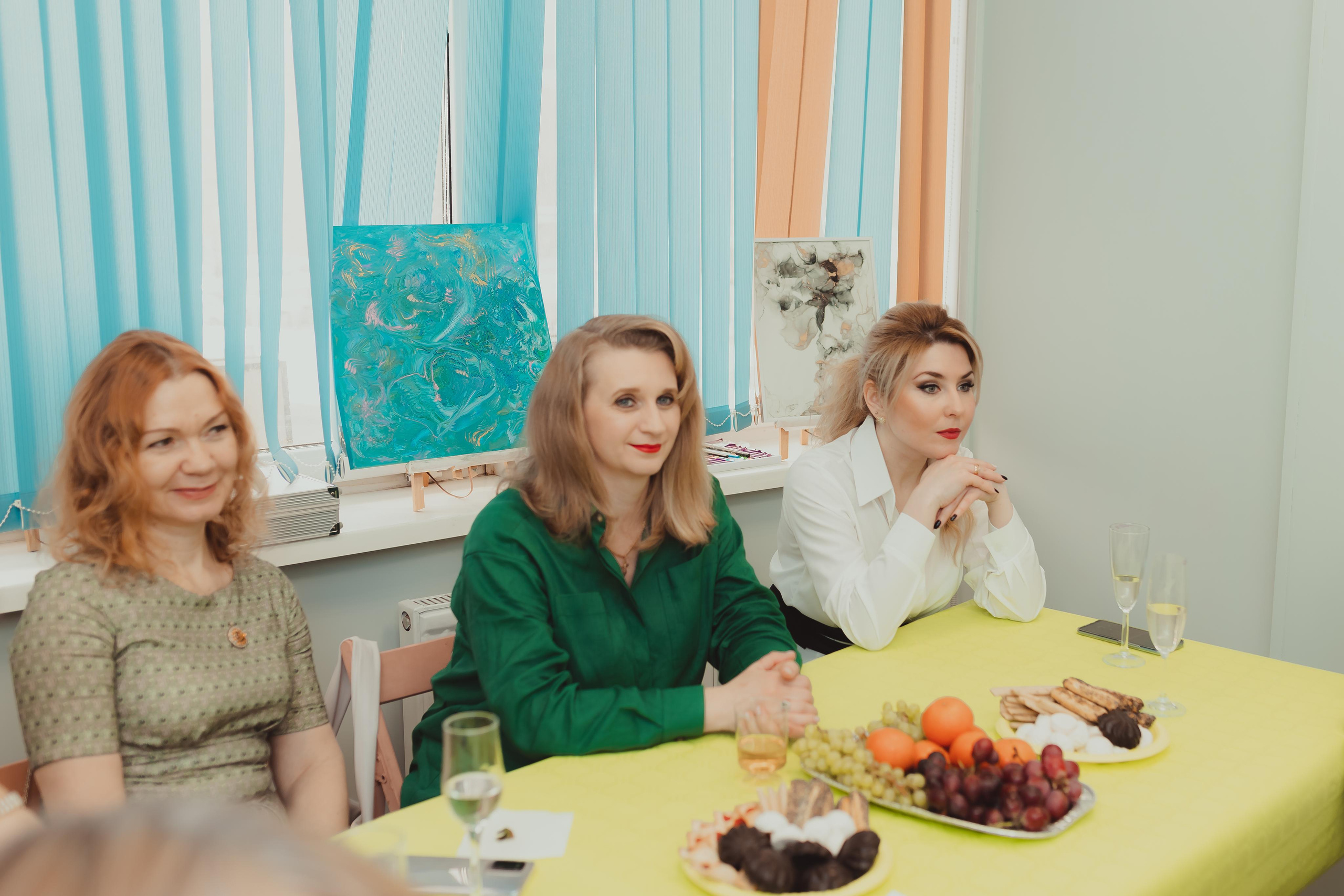 Открытие салона «Три расчески» Мытищи. Семейный и домашний фотограф в Москве и МО Королева Валерия