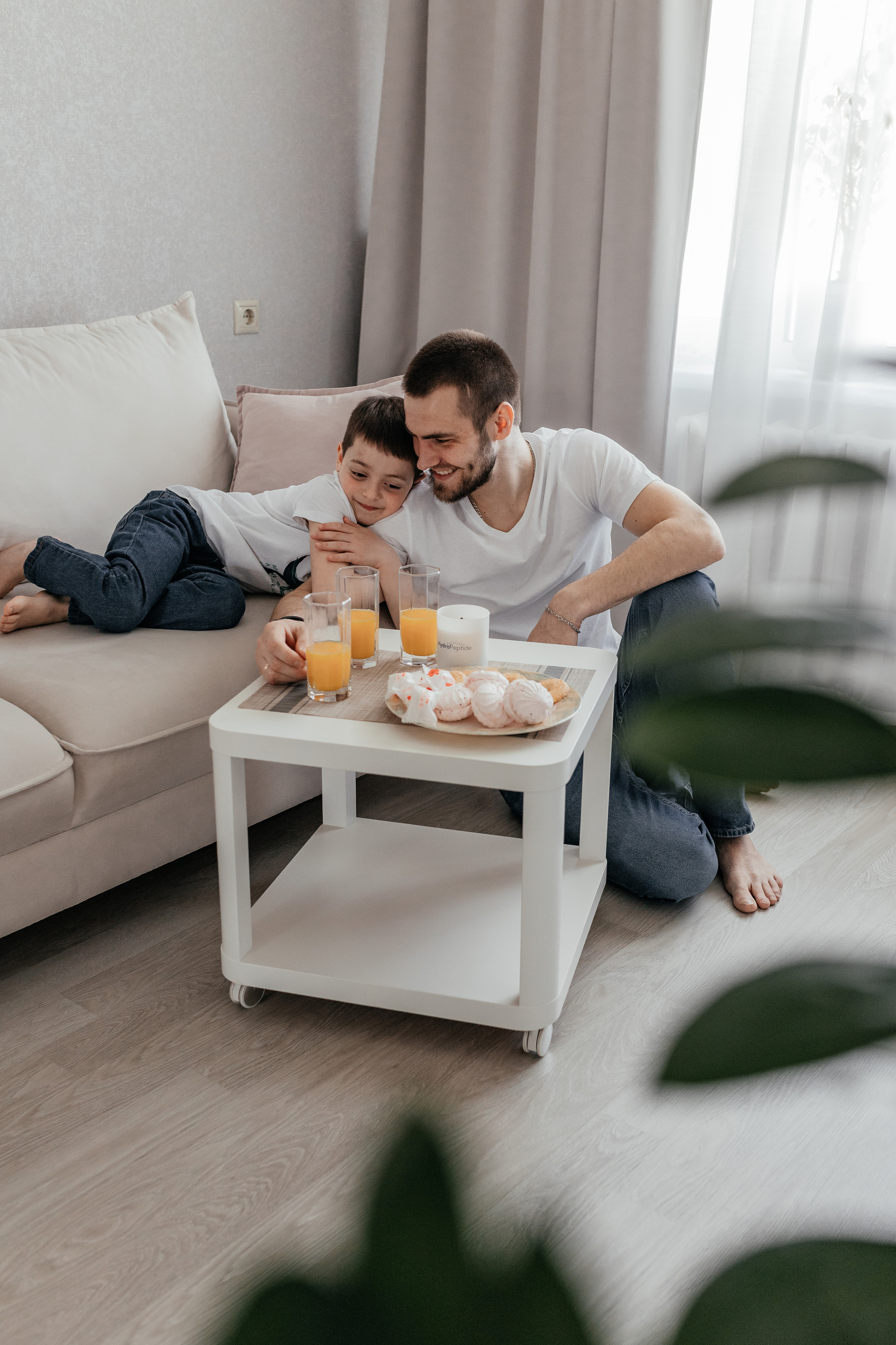 Саша с семьей. Семейный и домашний фотограф в Москве и МО Королева Валерия