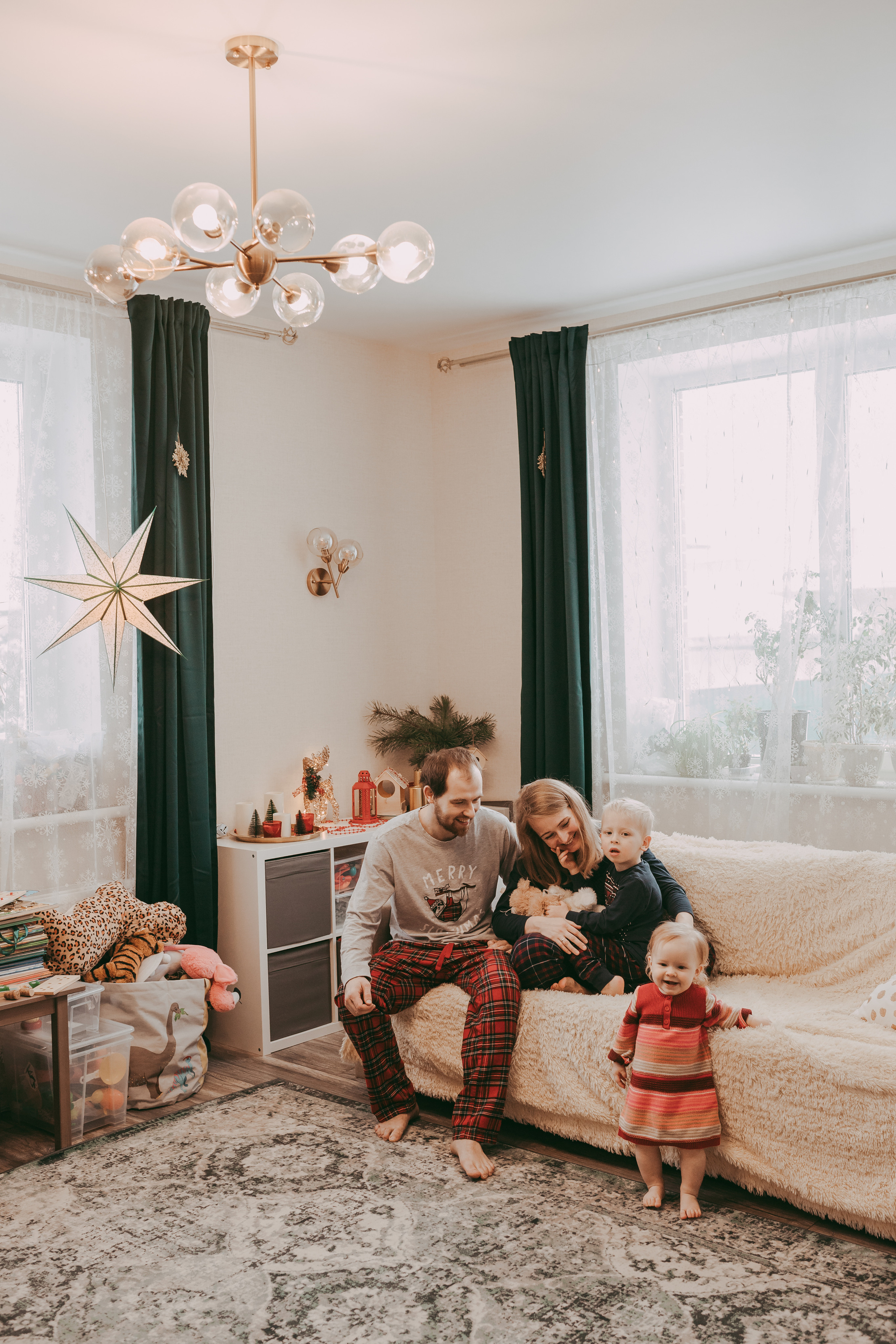 Анастасия с семьей. Семейный и домашний фотограф в Москве и МО Королева Валерия