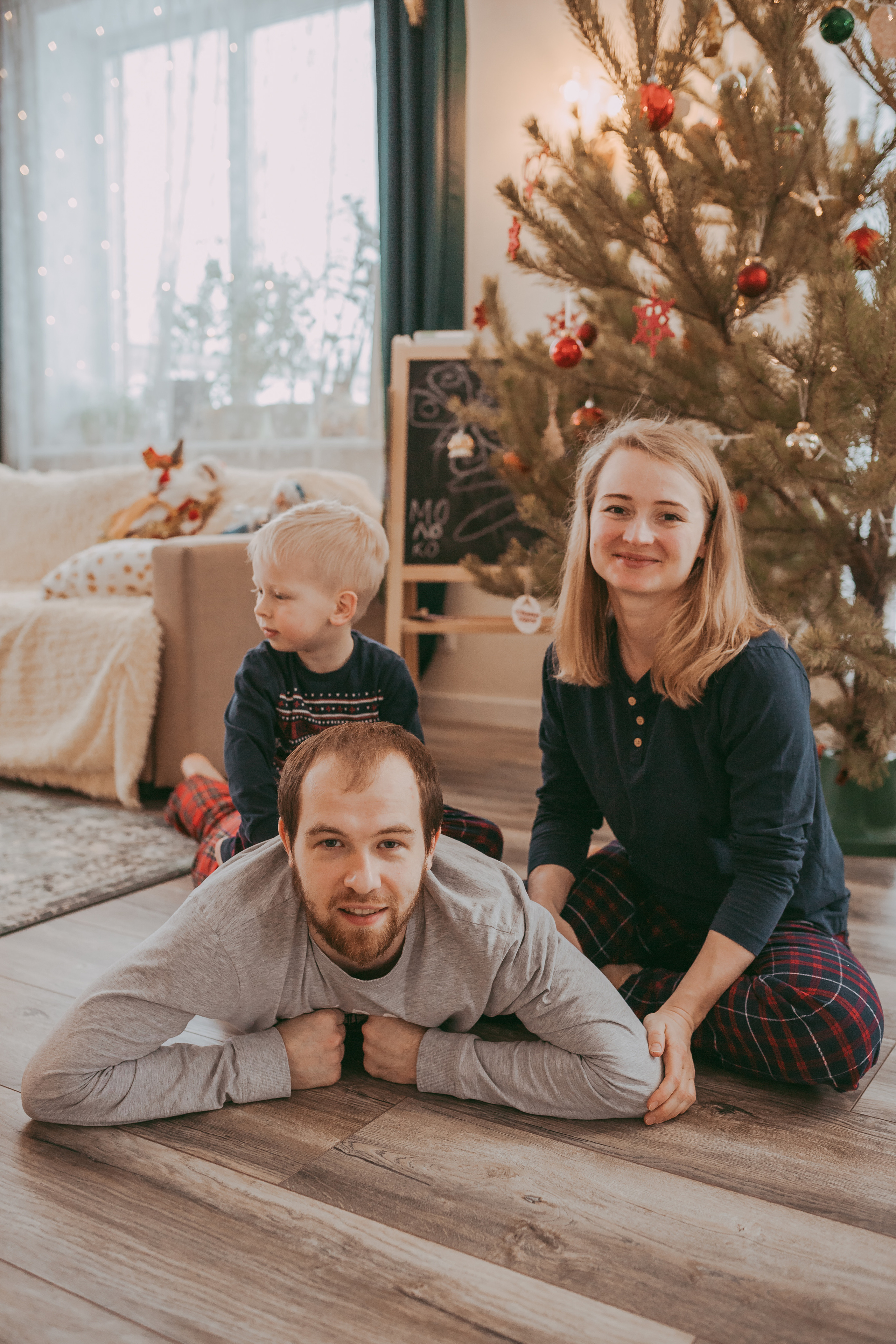 Анастасия с семьей. Семейный и домашний фотограф в Москве и МО Королева Валерия