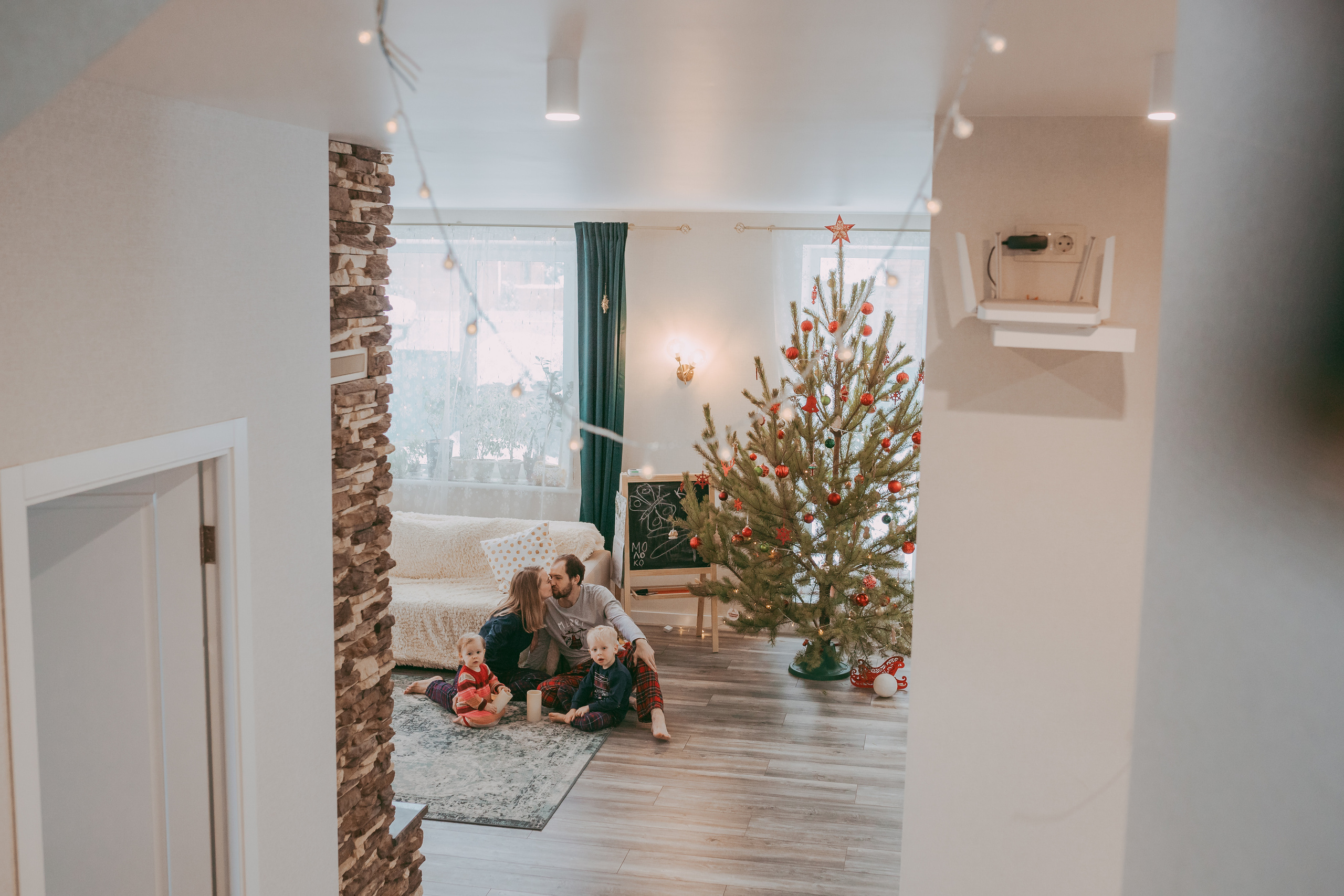 Анастасия с семьей. Семейный и домашний фотограф в Москве и МО Королева Валерия