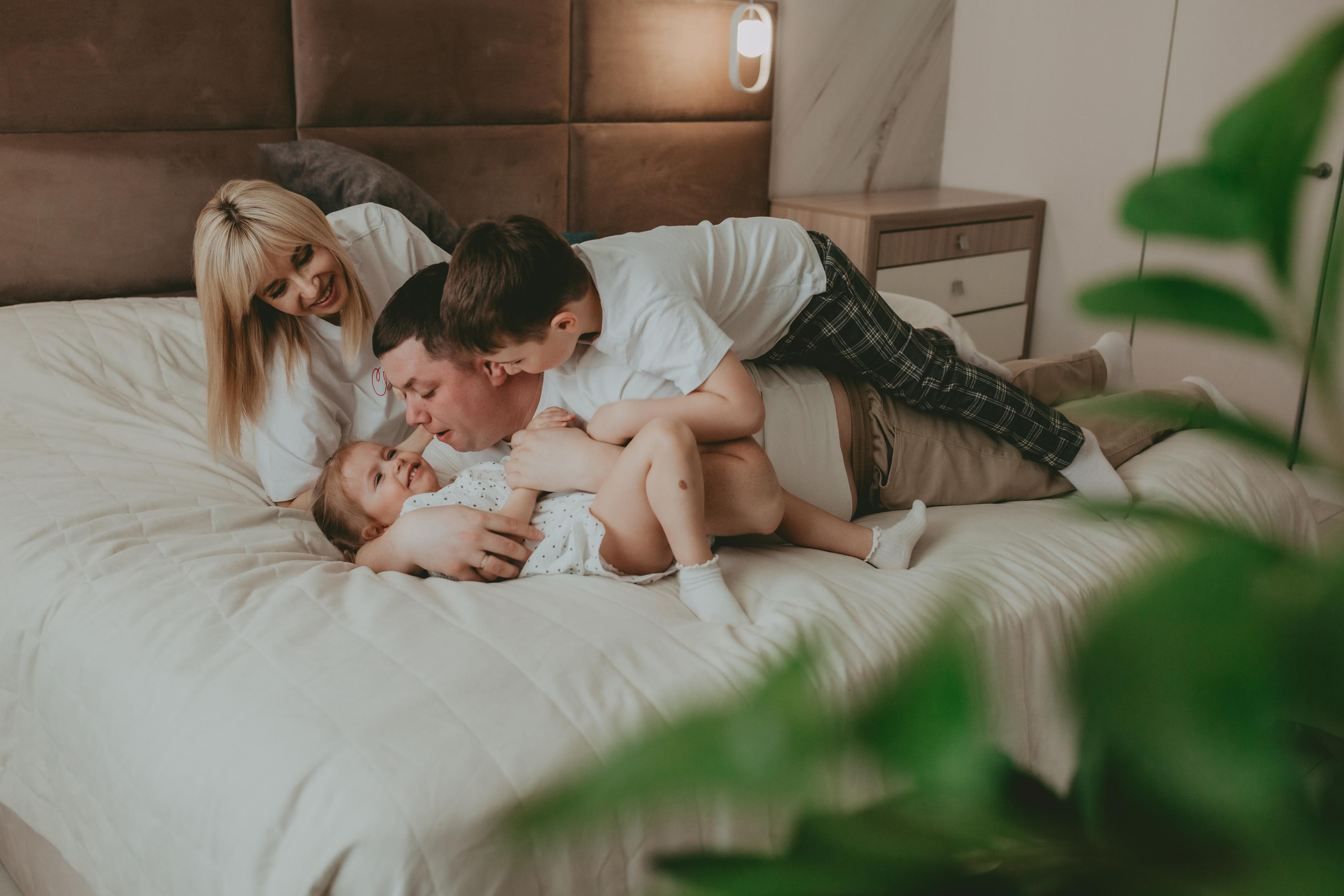 Катя, Иван, Егор, Ева. Семейный и домашний фотограф в Москве и МО Королева Валерия