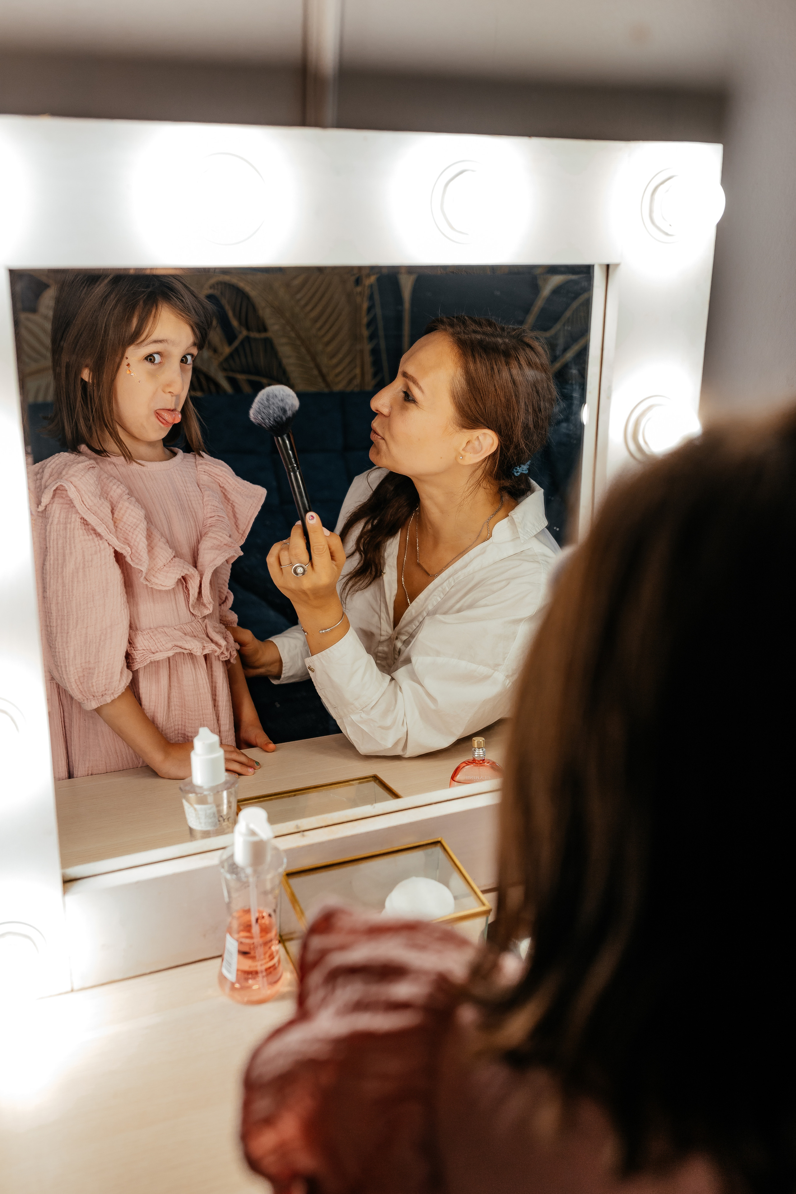 Юлия с семьей. Семейный и домашний фотограф в Москве и МО Королева Валерия