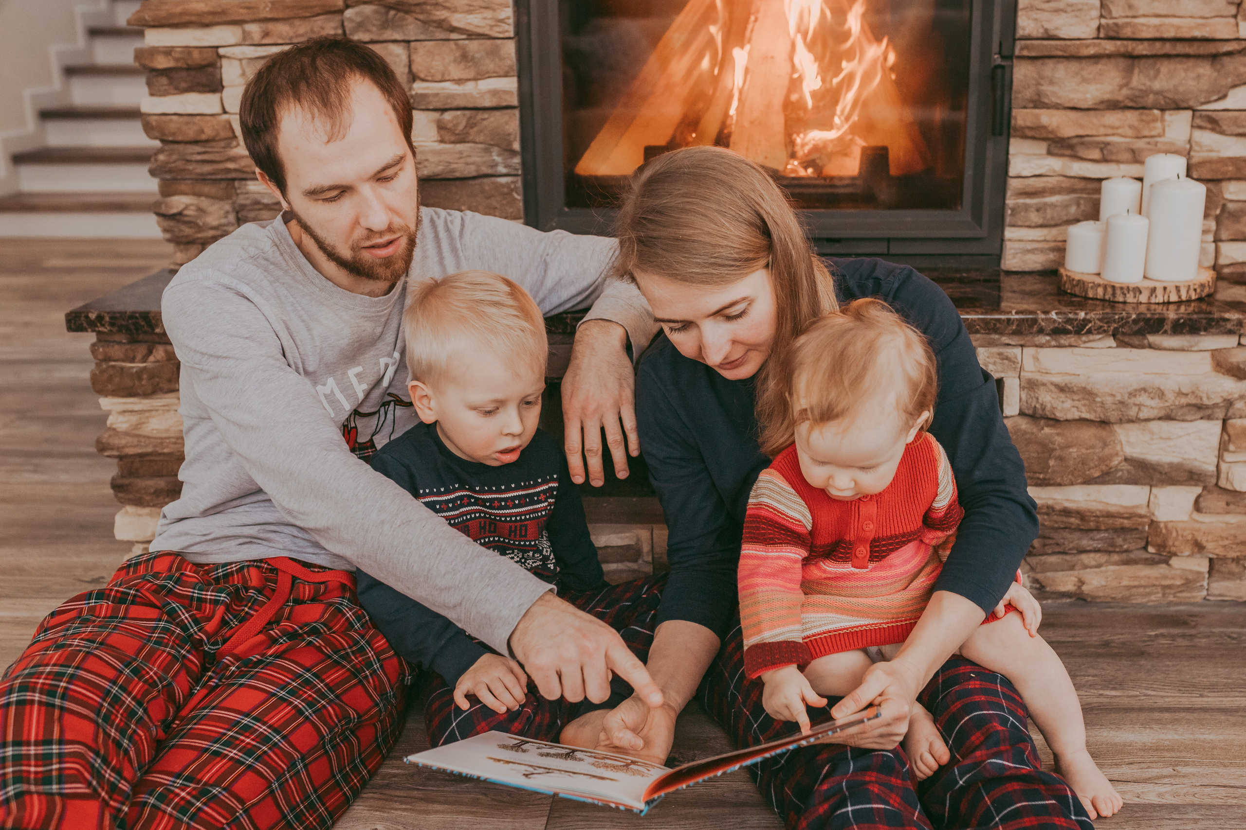 Анастасия с семьей. Семейный и домашний фотограф в Москве и МО Королева Валерия