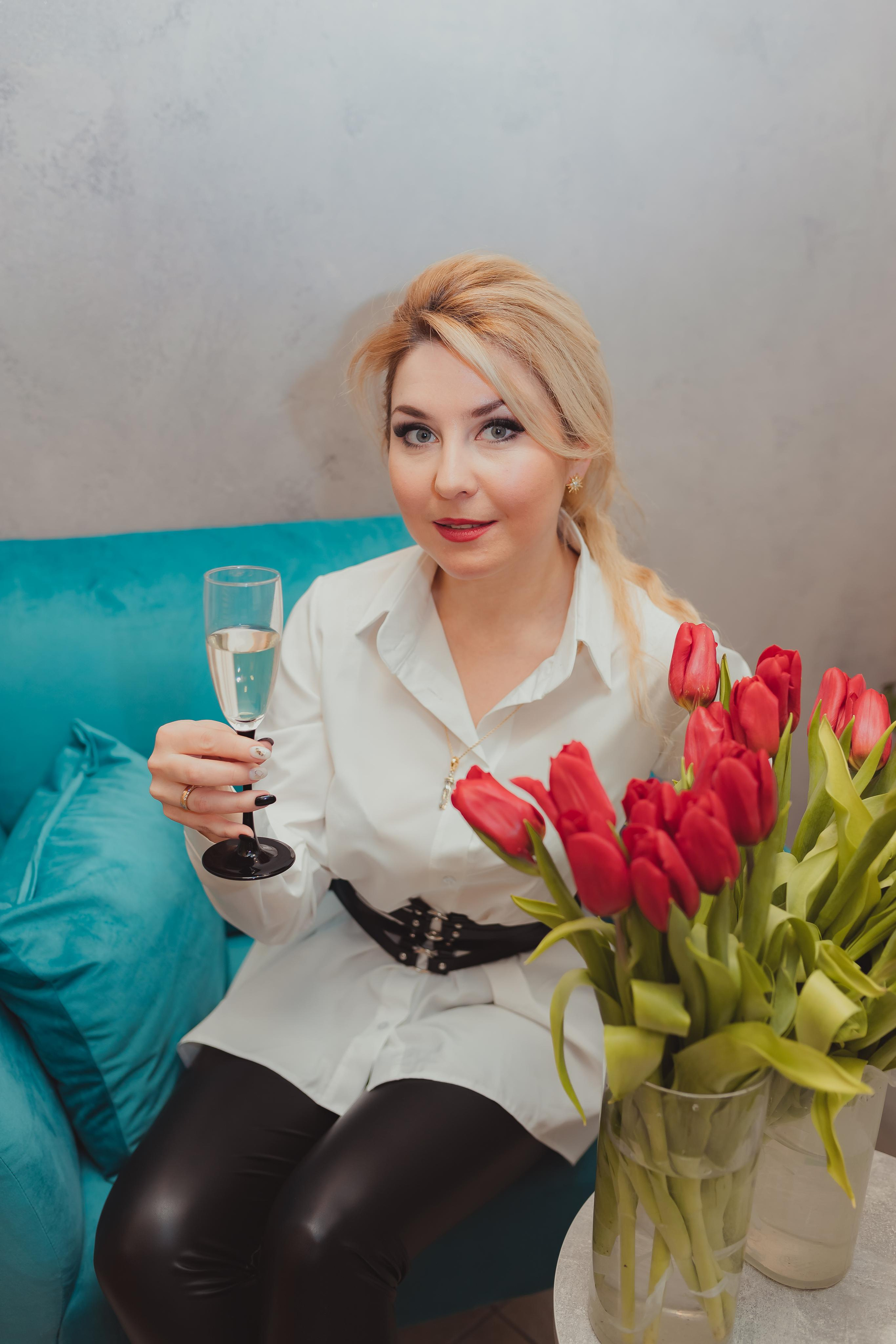 Открытие салона «Три расчески» Мытищи. Семейный и домашний фотограф в Москве и МО Королева Валерия