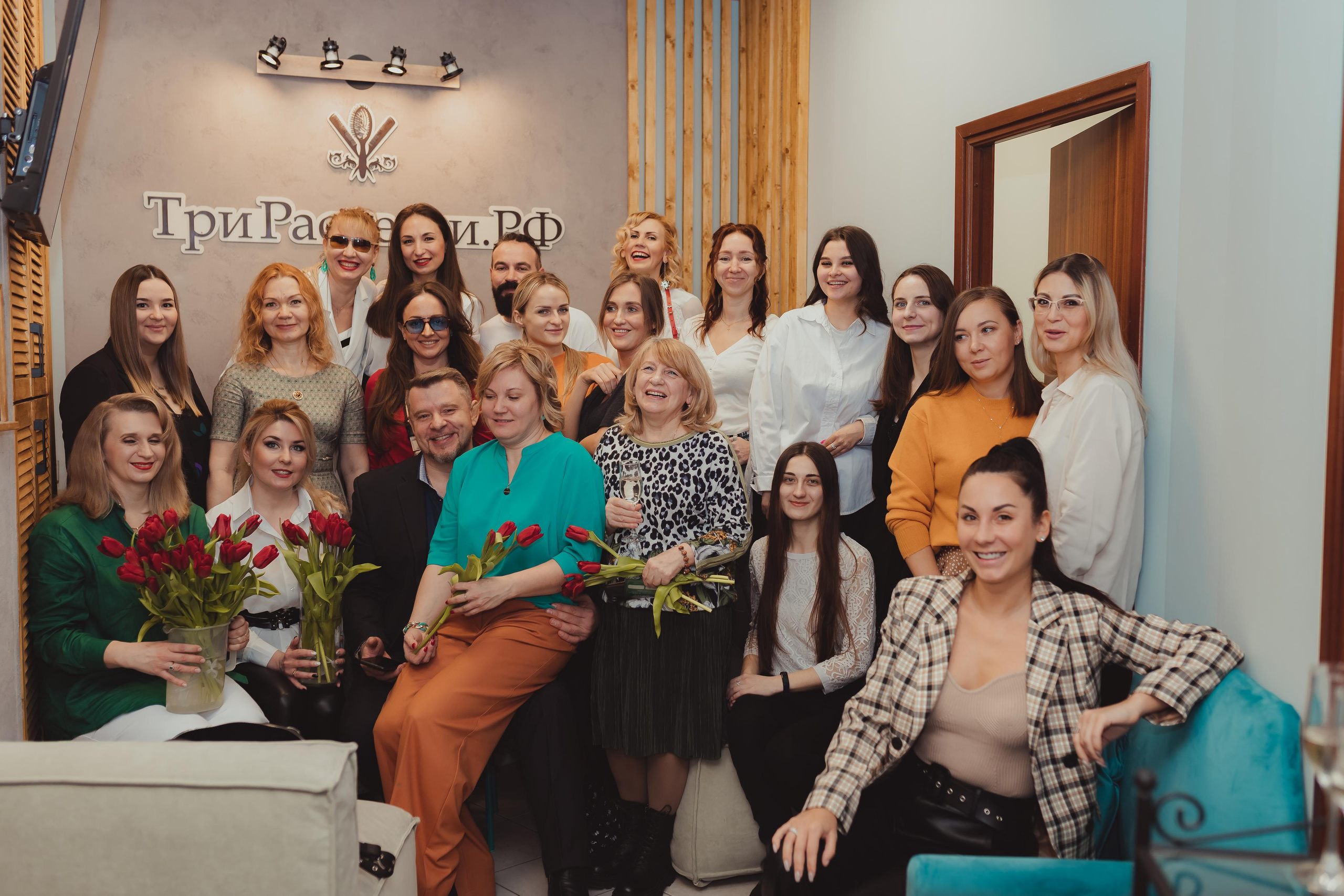 Открытие салона «Три расчески» Мытищи. Семейный и домашний фотограф в Москве и МО Королева Валерия