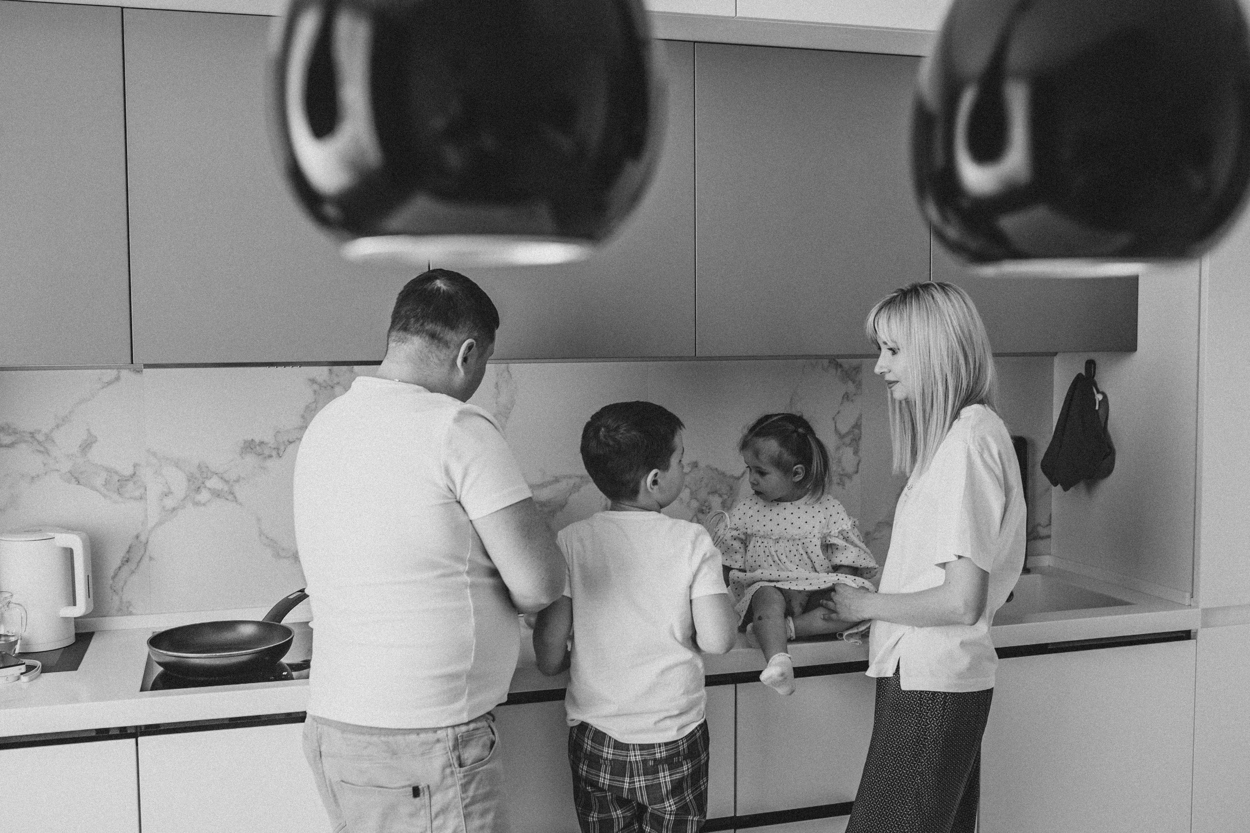 Катя, Иван, Егор, Ева. Семейный и домашний фотограф в Москве и МО Королева Валерия