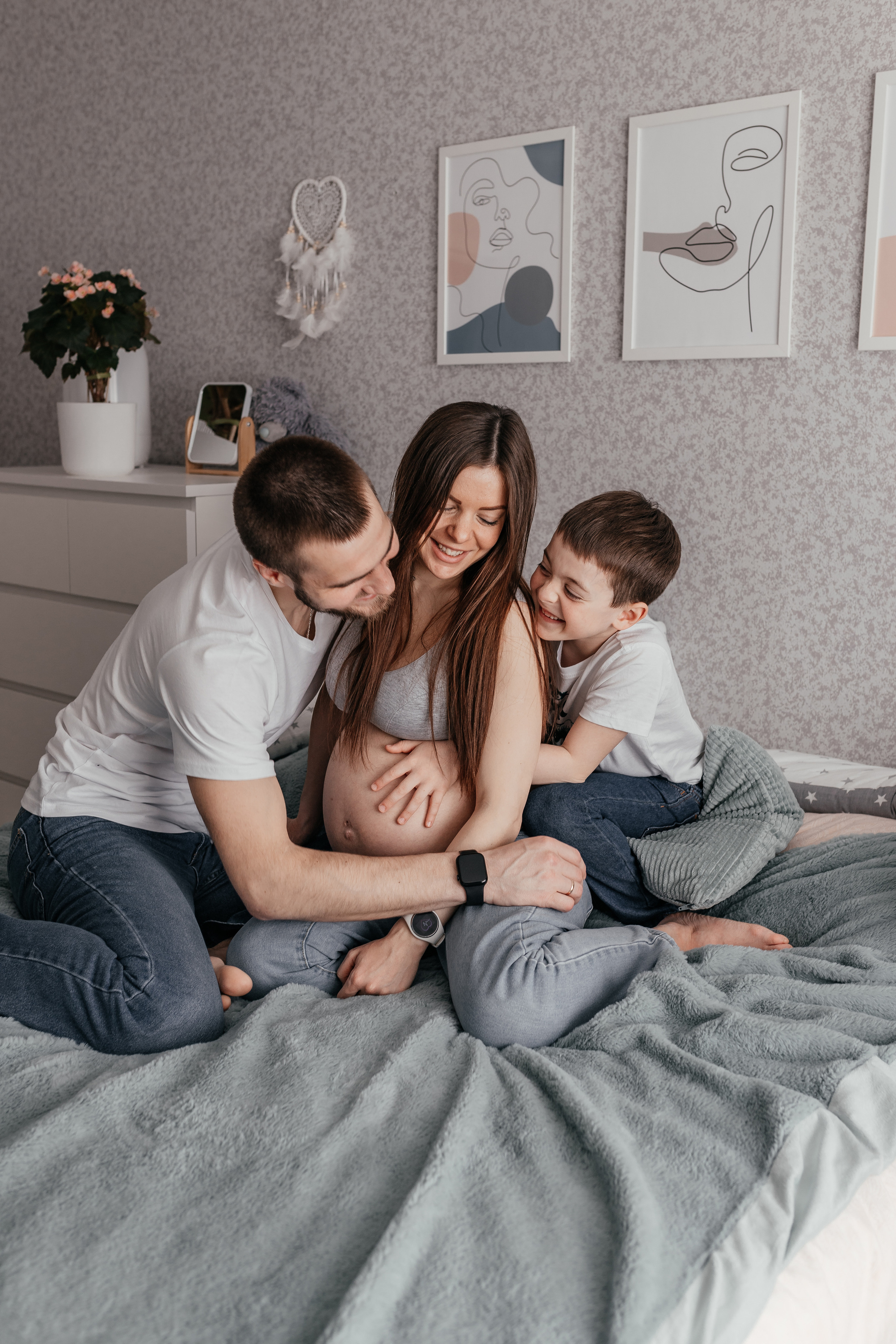 Саша с семьей. Семейный и домашний фотограф в Москве и МО Королева Валерия