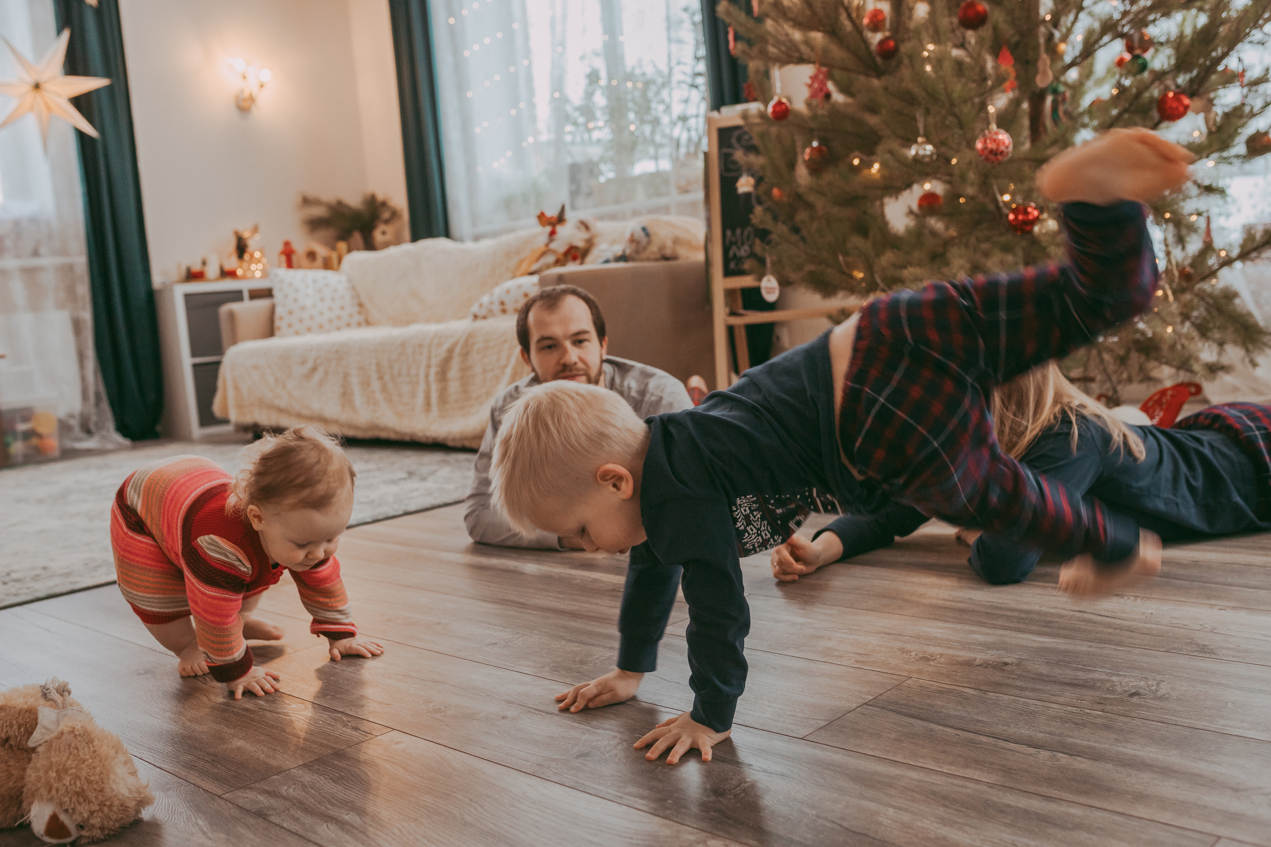 Анастасия с семьей. Семейный и домашний фотограф в Москве и МО Королева Валерия