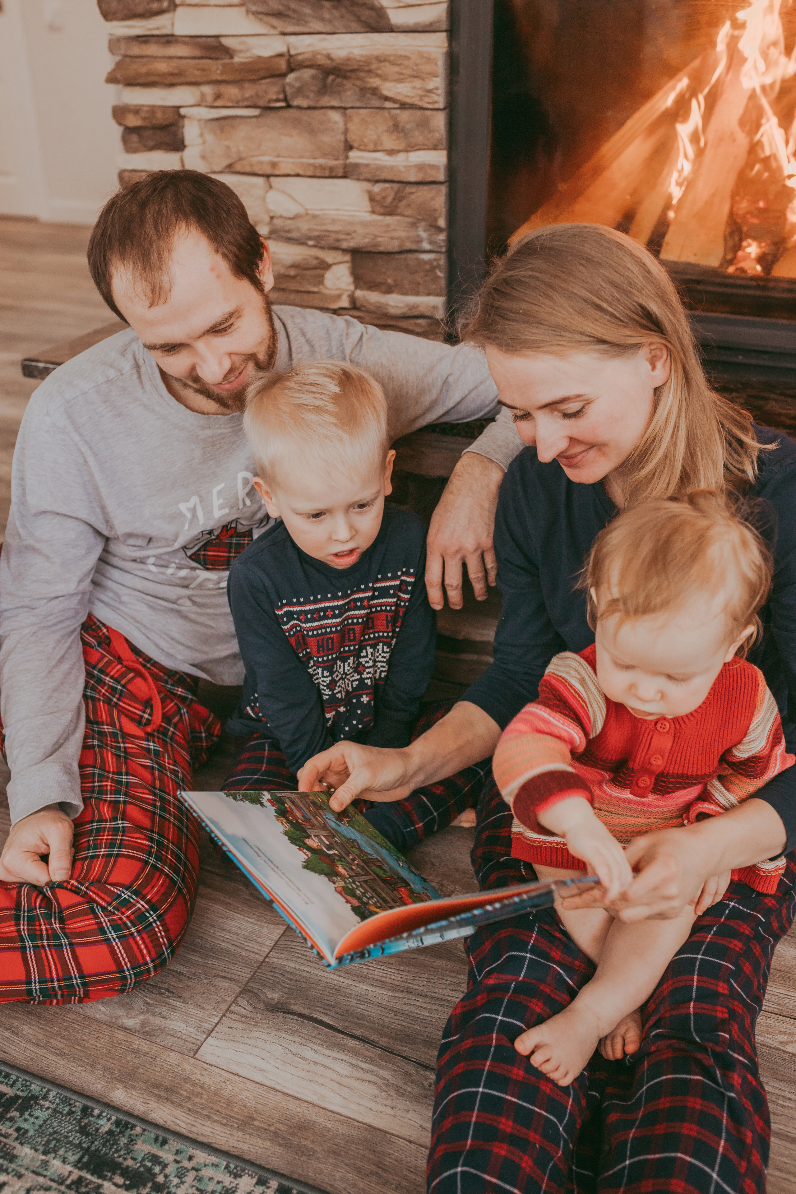 Анастасия с семьей. Семейный и домашний фотограф в Москве и МО Королева Валерия