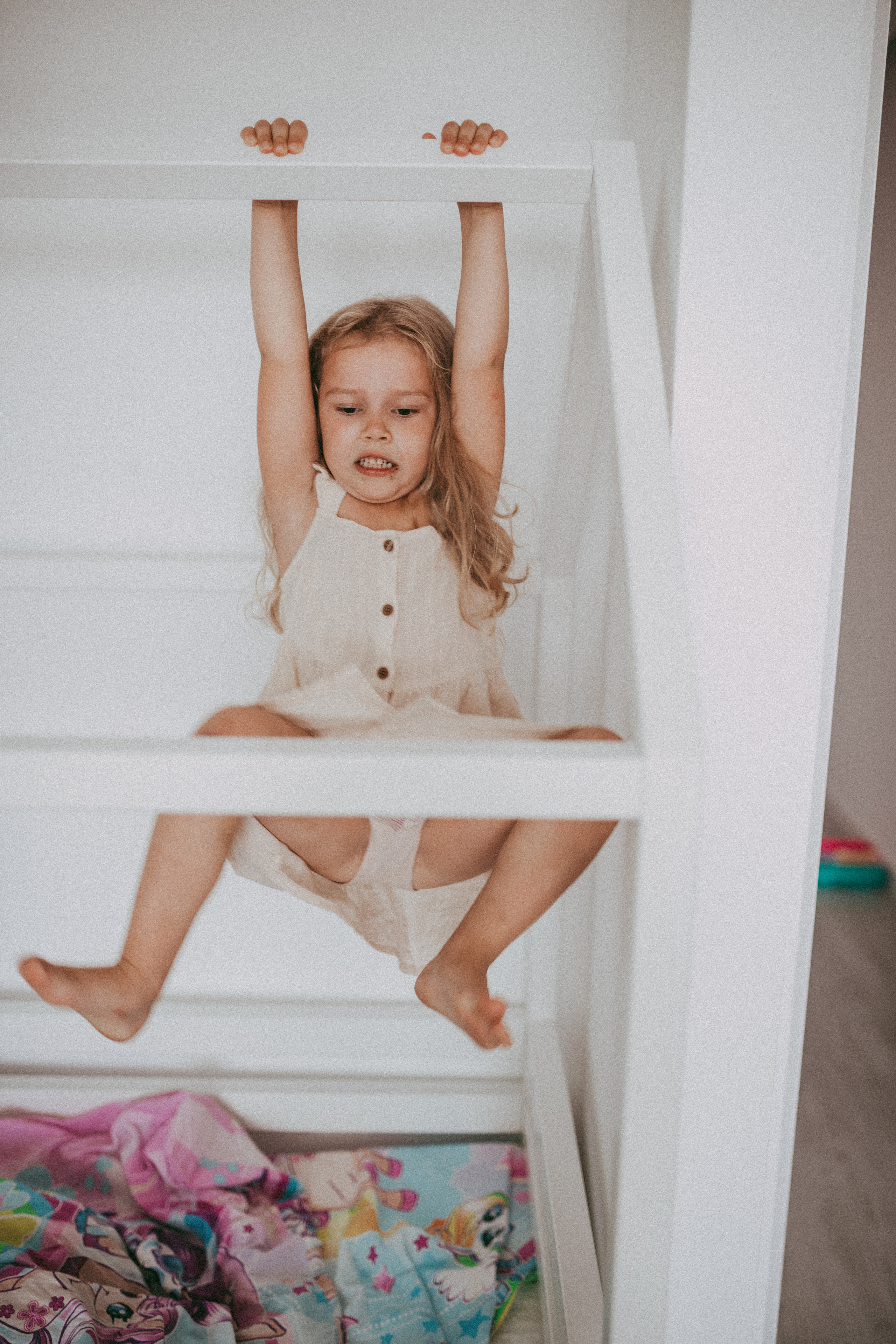 Марина с дочками. Семейный и домашний фотограф в Москве и МО Королева Валерия