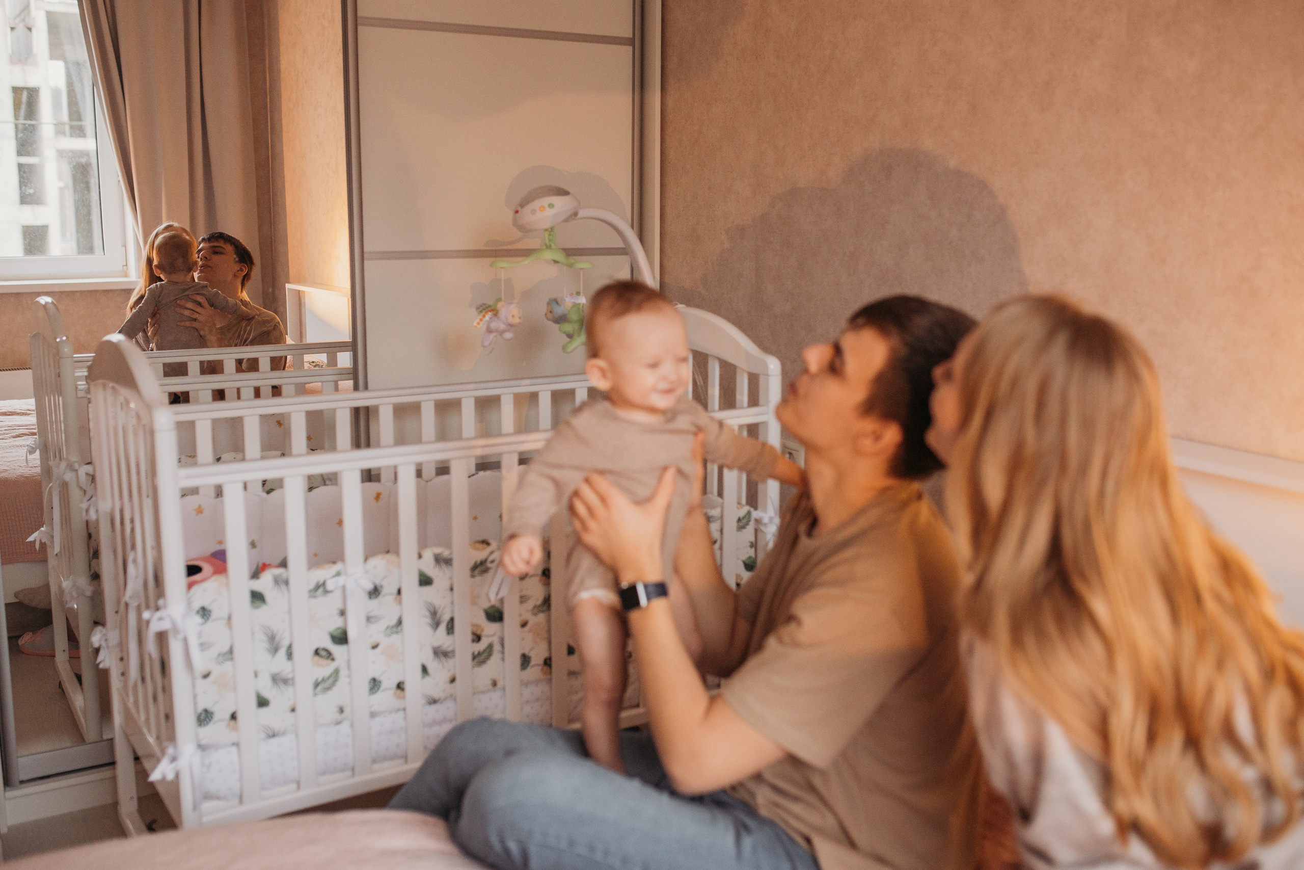Дарья с семьей. Семейный и домашний фотограф в Москве и МО Королева Валерия