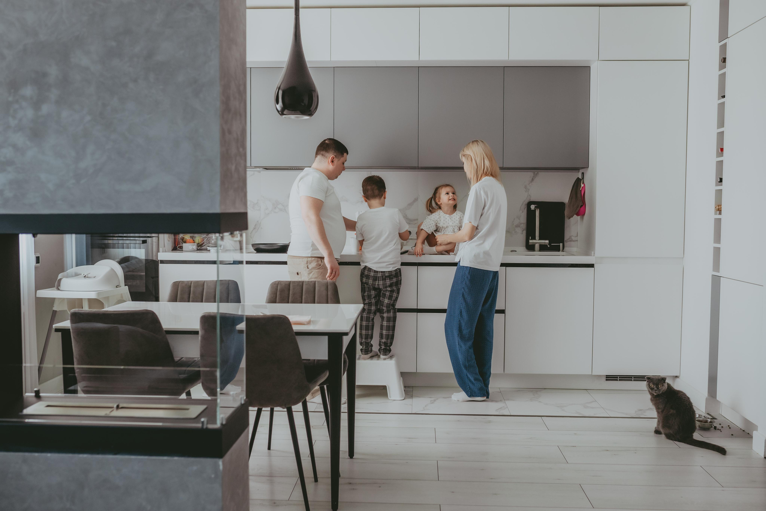 Катя, Иван, Егор, Ева. Семейный и домашний фотограф в Москве и МО Королева Валерия