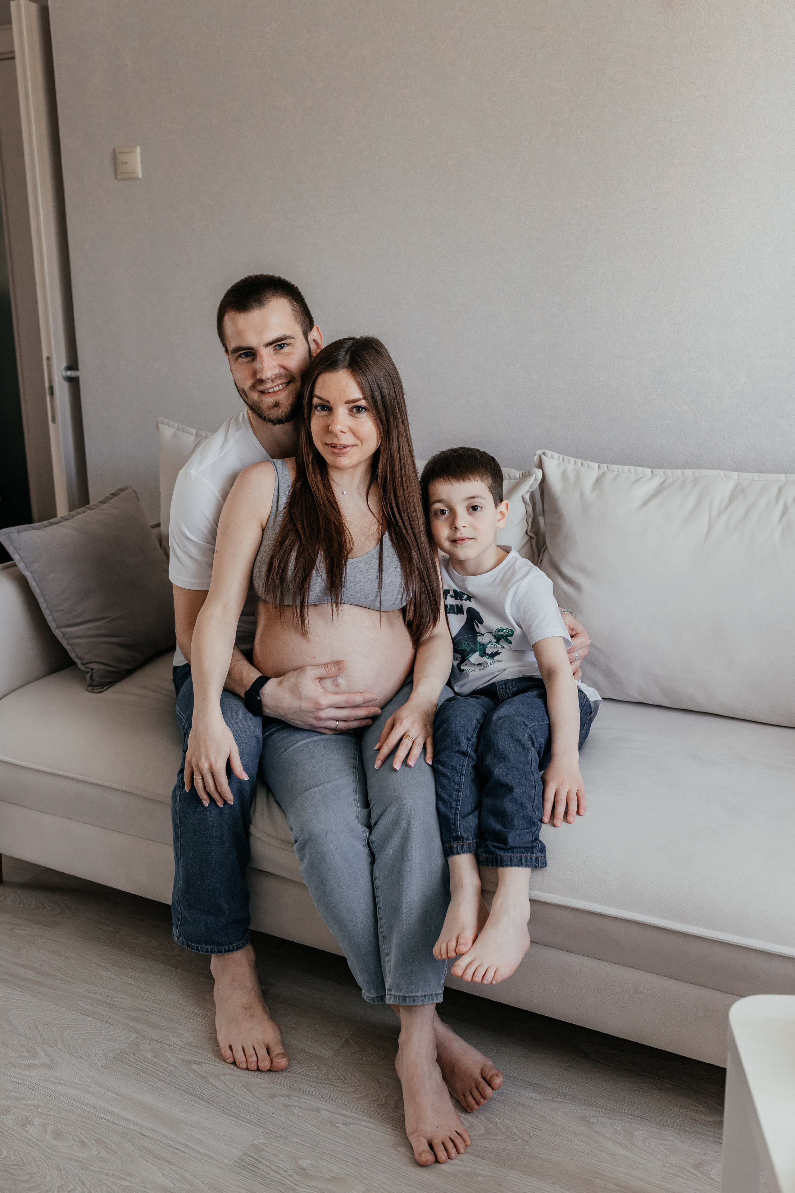 Саша с семьей. Семейный и домашний фотограф в Москве и МО Королева Валерия