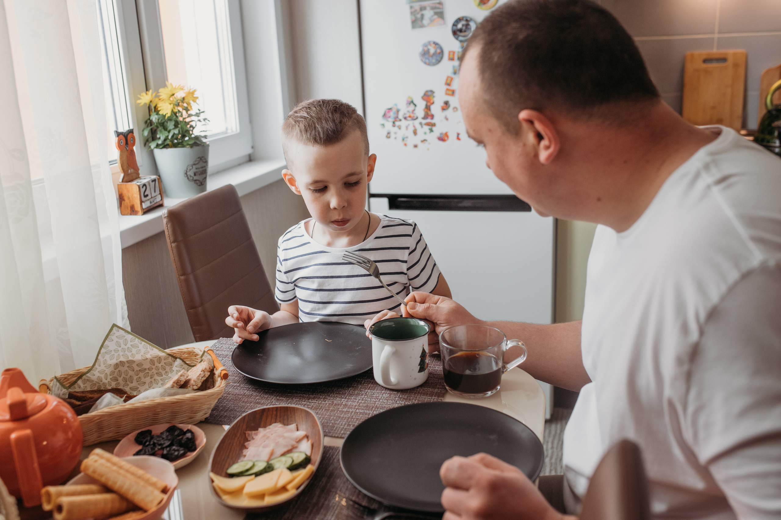 Семейный завтрак. Семейный и домашний фотограф в Москве и МО Королева Валерия
