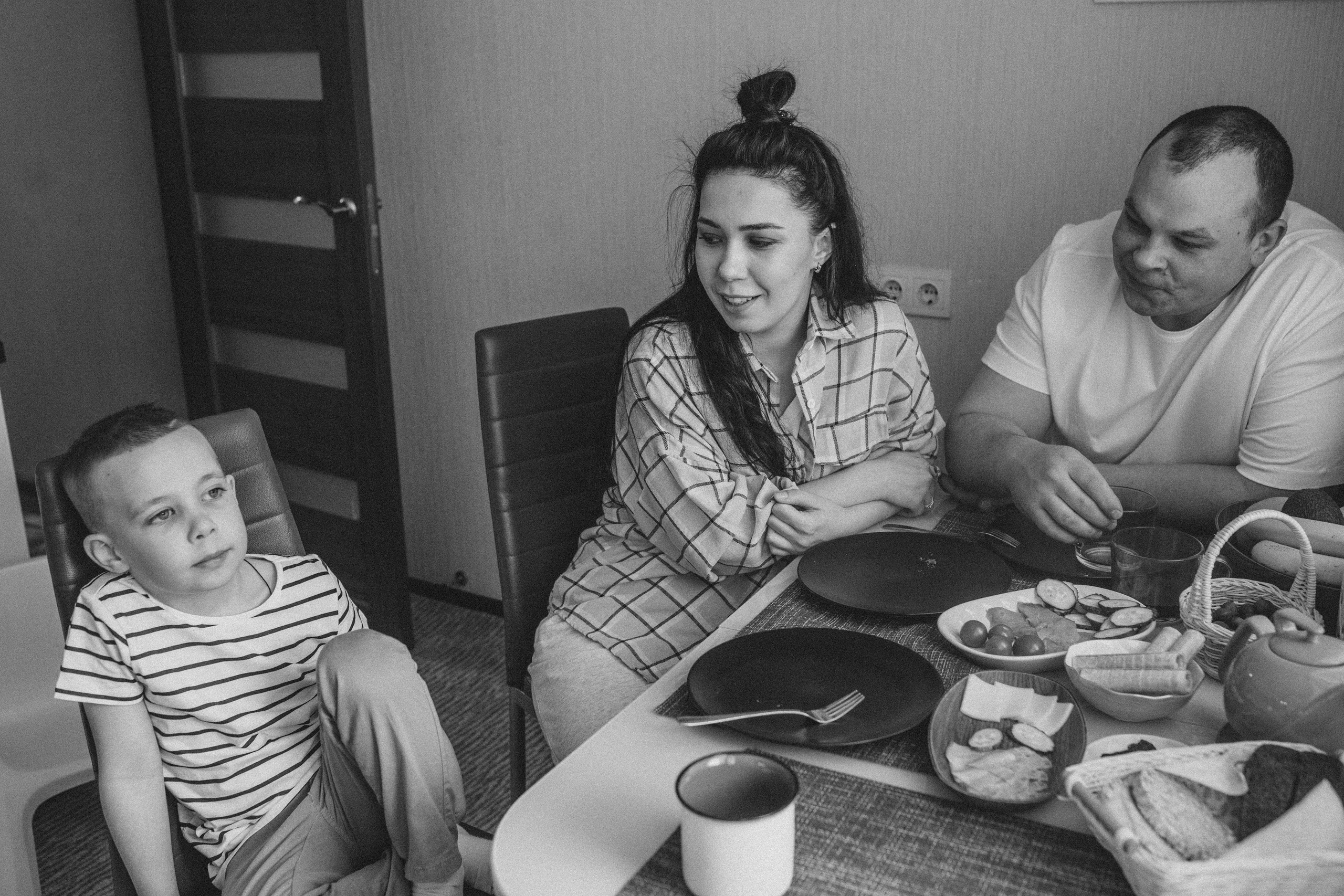 Семейный завтрак. Семейный и домашний фотограф в Москве и МО Королева Валерия