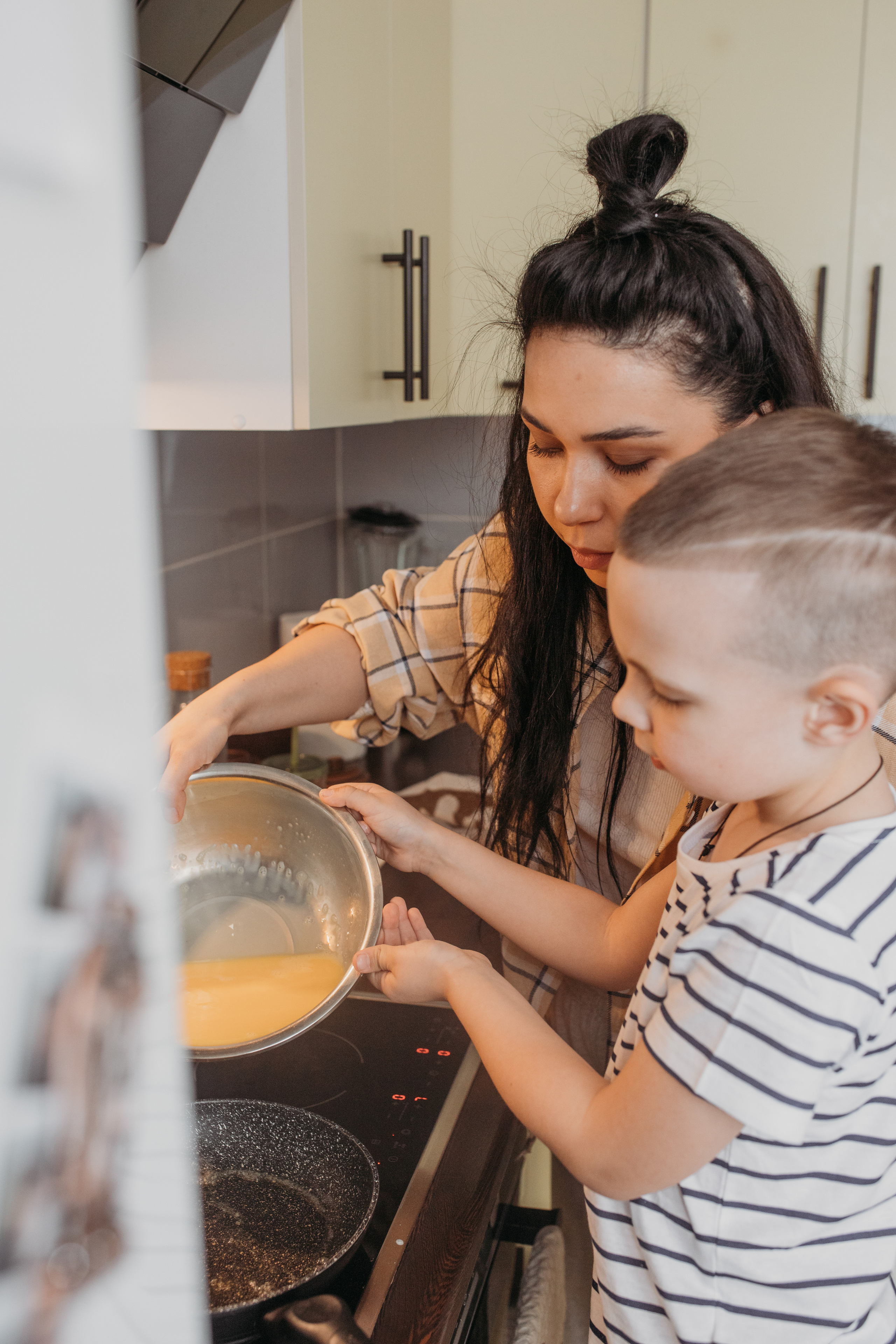 Семейный завтрак. Семейный и домашний фотограф в Москве и МО Королева Валерия