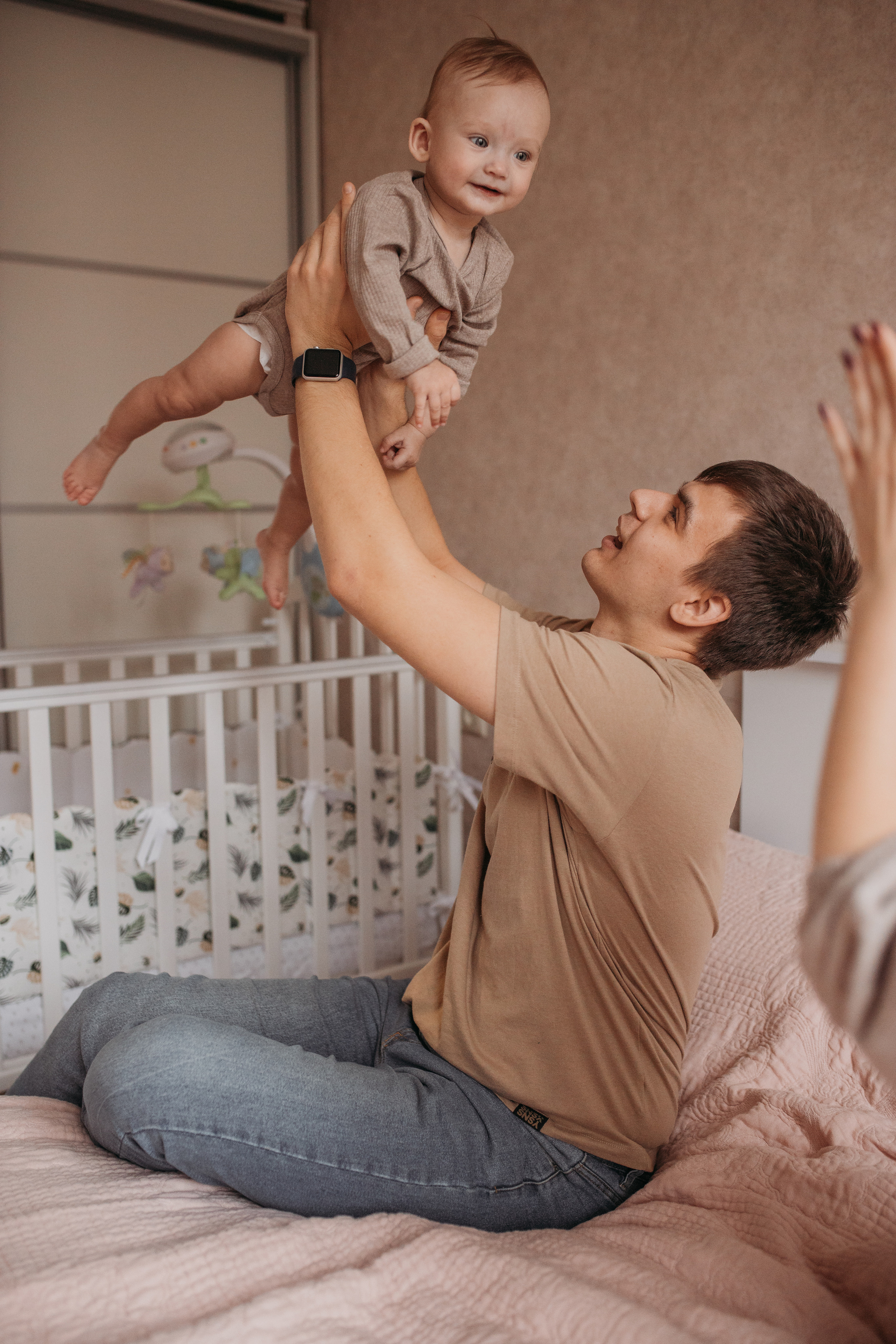 Дарья с семьей. Семейный и домашний фотограф в Москве и МО Королева Валерия