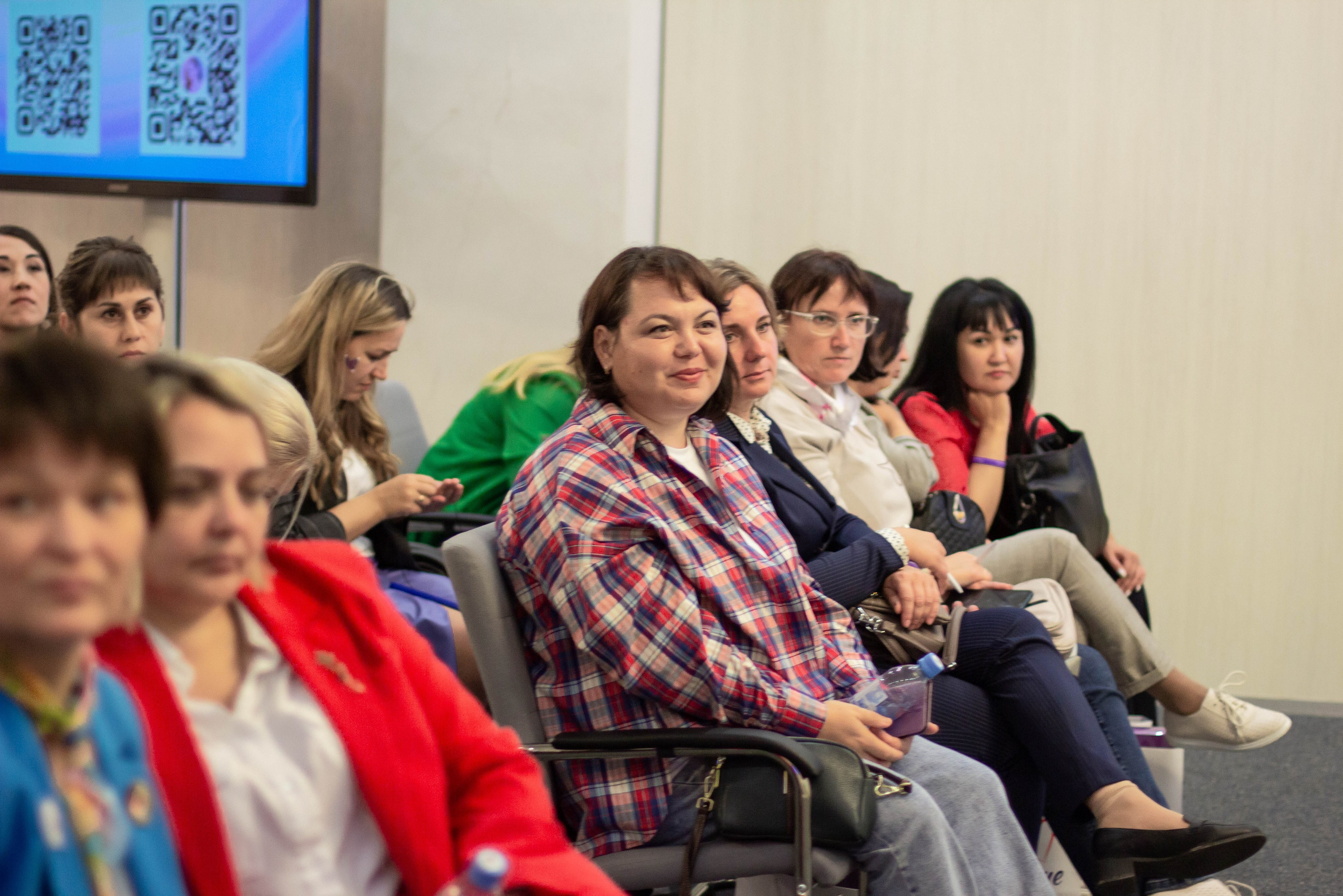 Форум родные-любимые 2024. Фотограф мероприятий и спорта: юбилеев, дней рождений и корпоративов из Москвы