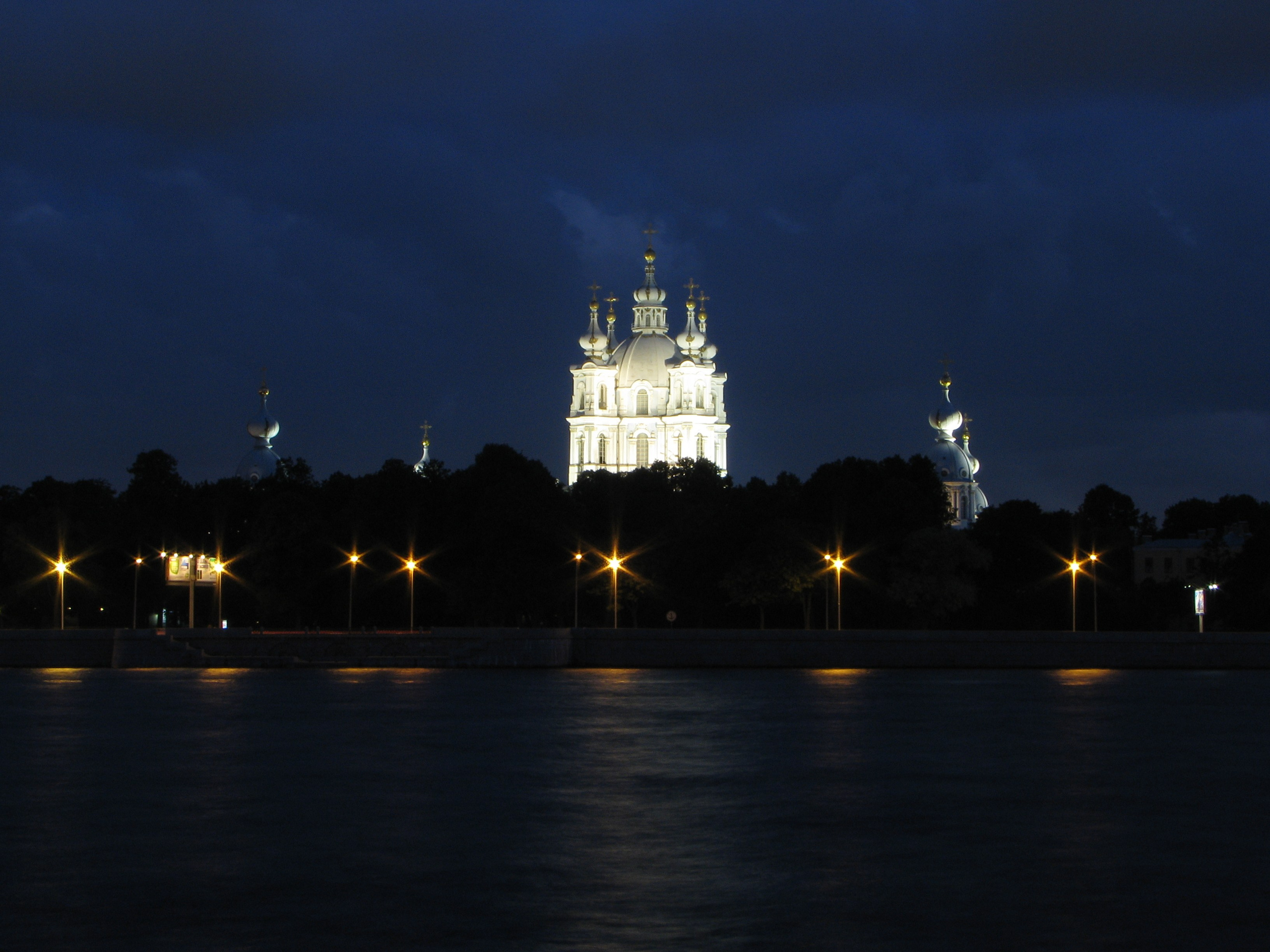 Уличная фотография. Фотограф в Санкт-Петербурге Александр Костюнин
