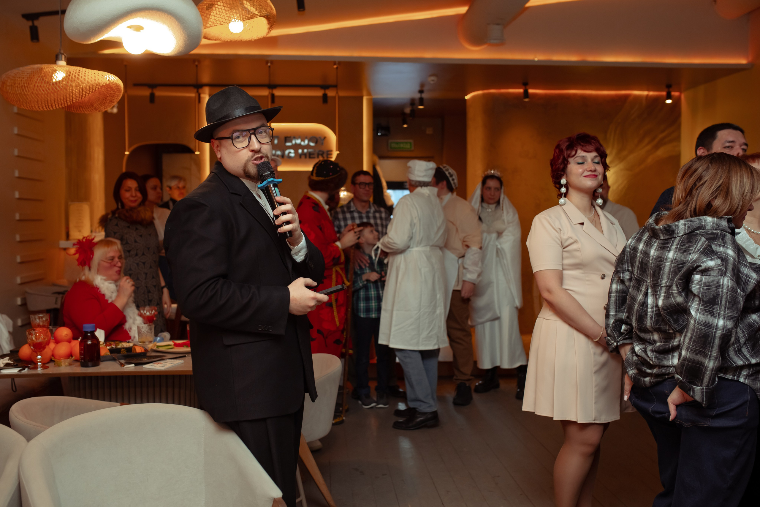 Юбилей Анны в стиле Гайдая. Семейный и детский фотограф в Москве Дорогова Екатерина