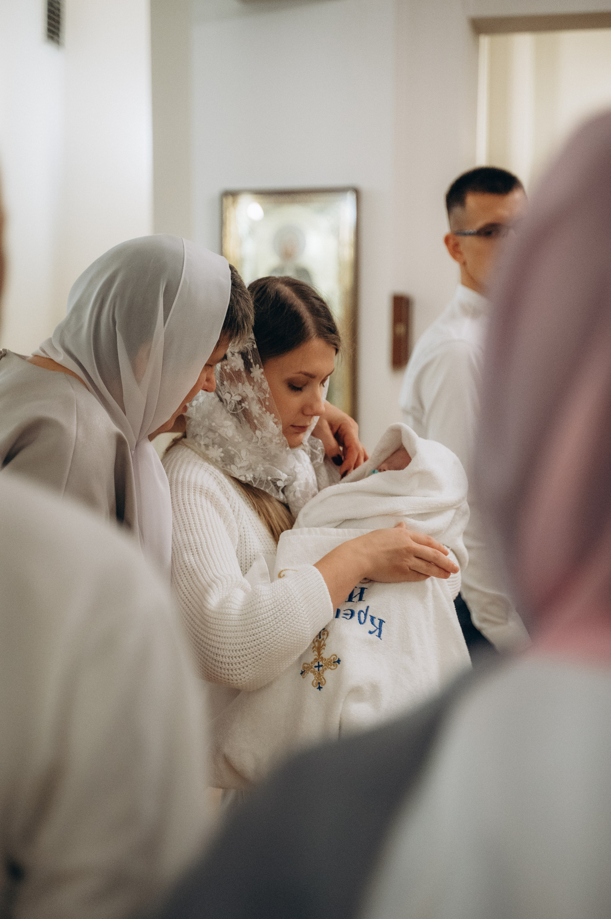 Крещение Ивана конф (Храм в честь святых мучениц Веры, Надежды, Любови и матери их Софии, нижний храм). Семейный фотограф в Минске Дарья Дреко