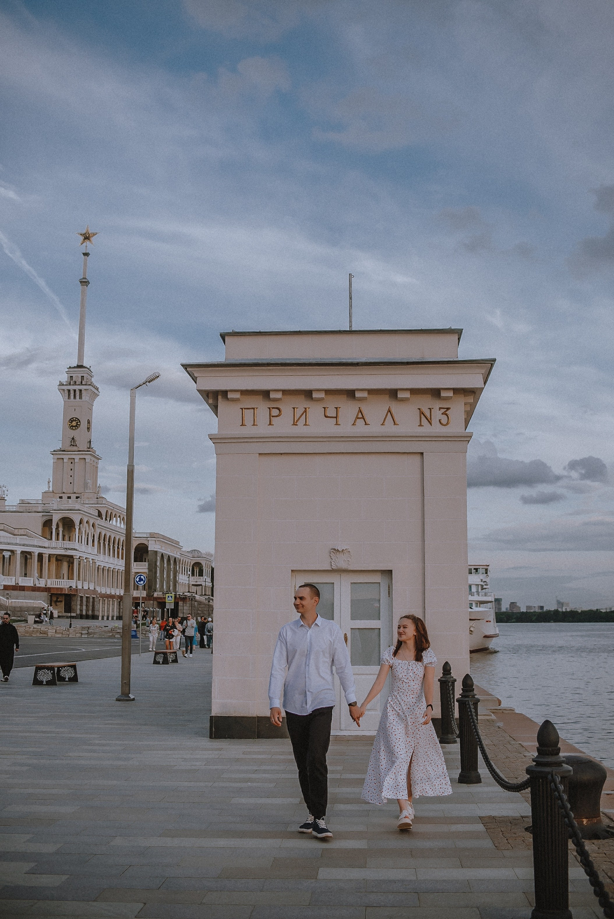 Северный речной вокзал. Свадебный и семейный фотограф в Москве Сажина Кристина КиМ. Свадебный оператор в Москве Сажин Максим