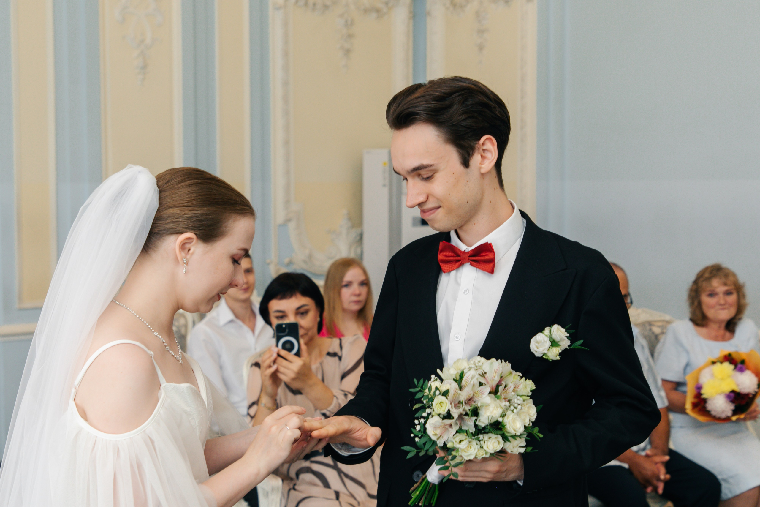 Свадебная регистрация 2 дворец бракосочетания СПб. Фотограф крещение венчание в Петербурге! Помогает подобрать храм и посоветовал душевного батюшку в СПб