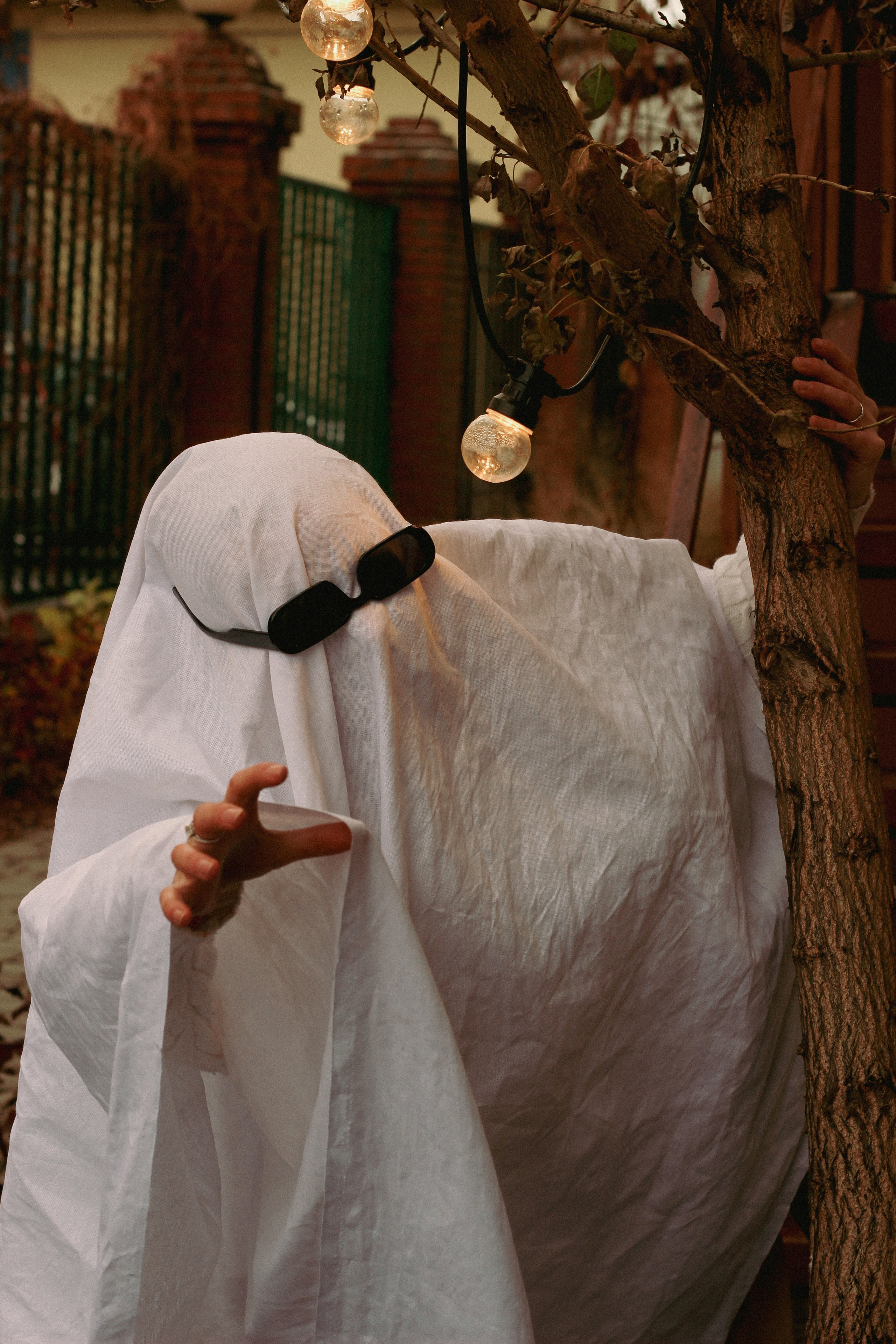 Милые привидения Алёна и Альбина. Фотограф Красноярск