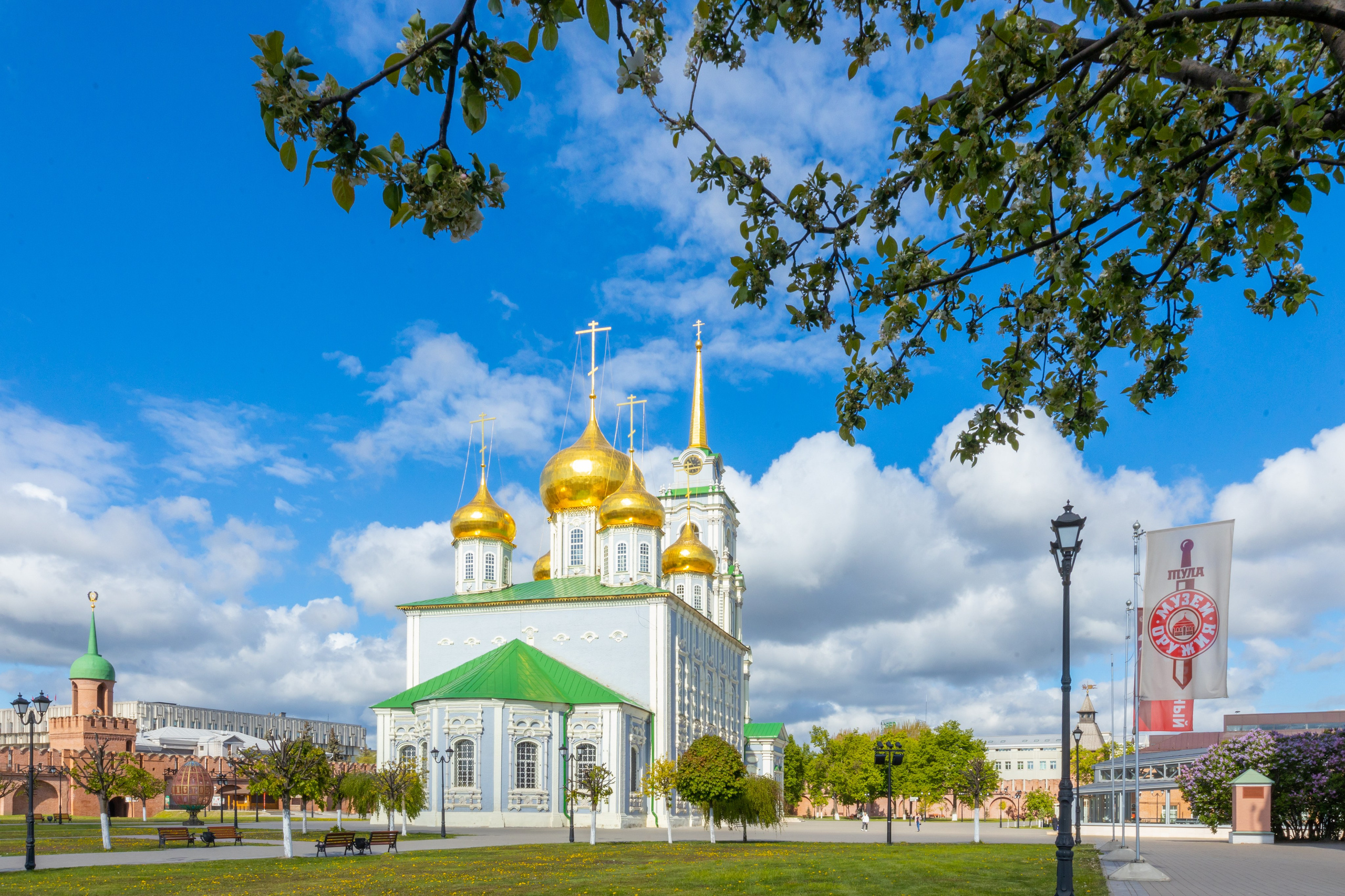 Весеннее цветение в Туле. Фотограф в Туле Крупский АнДРей. Фотостудия «КАДР71» в Туле