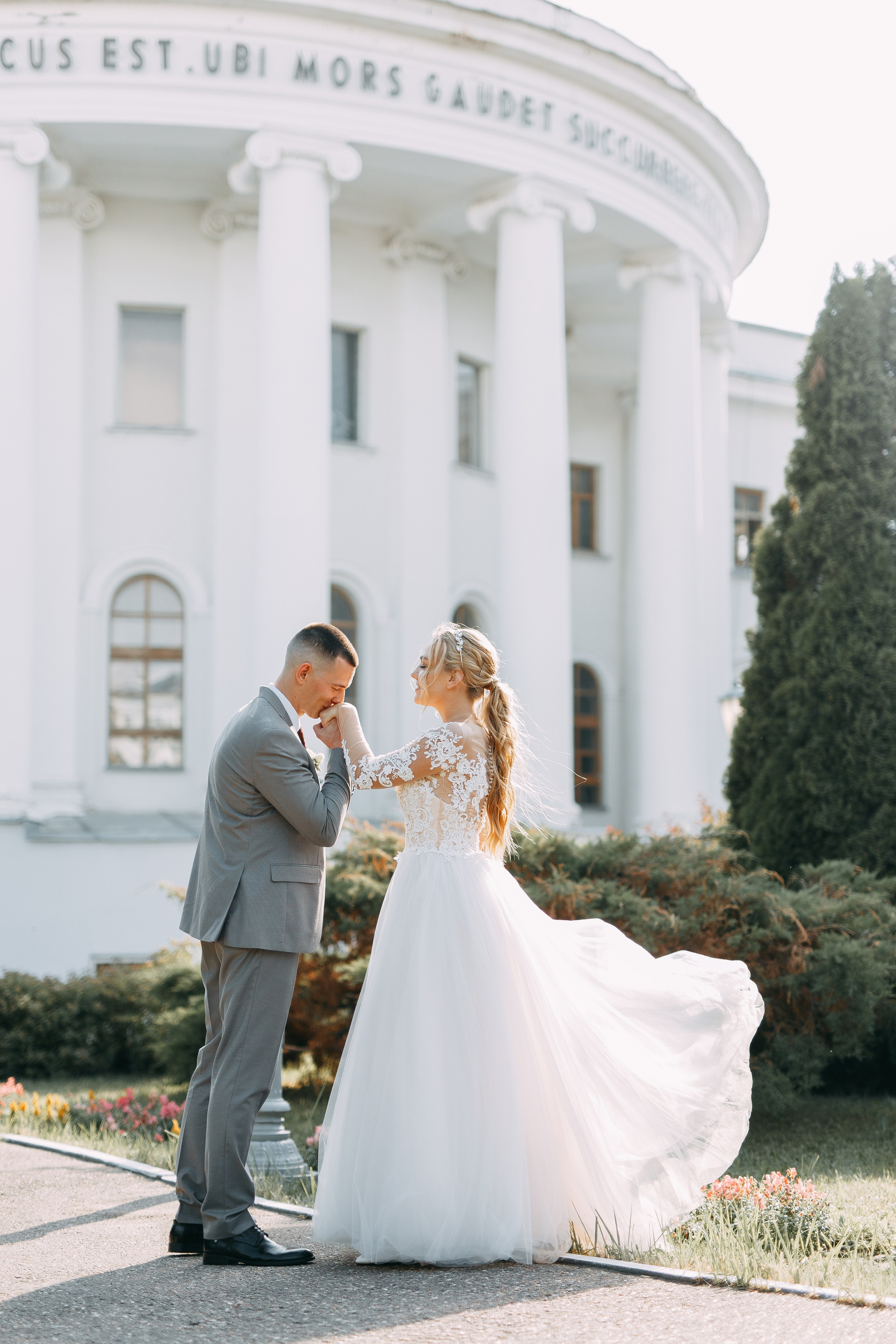 Арина и Ринат. Фото, видео и AI-контент, который продаёт MPStudiо | Сочи Москва Казань