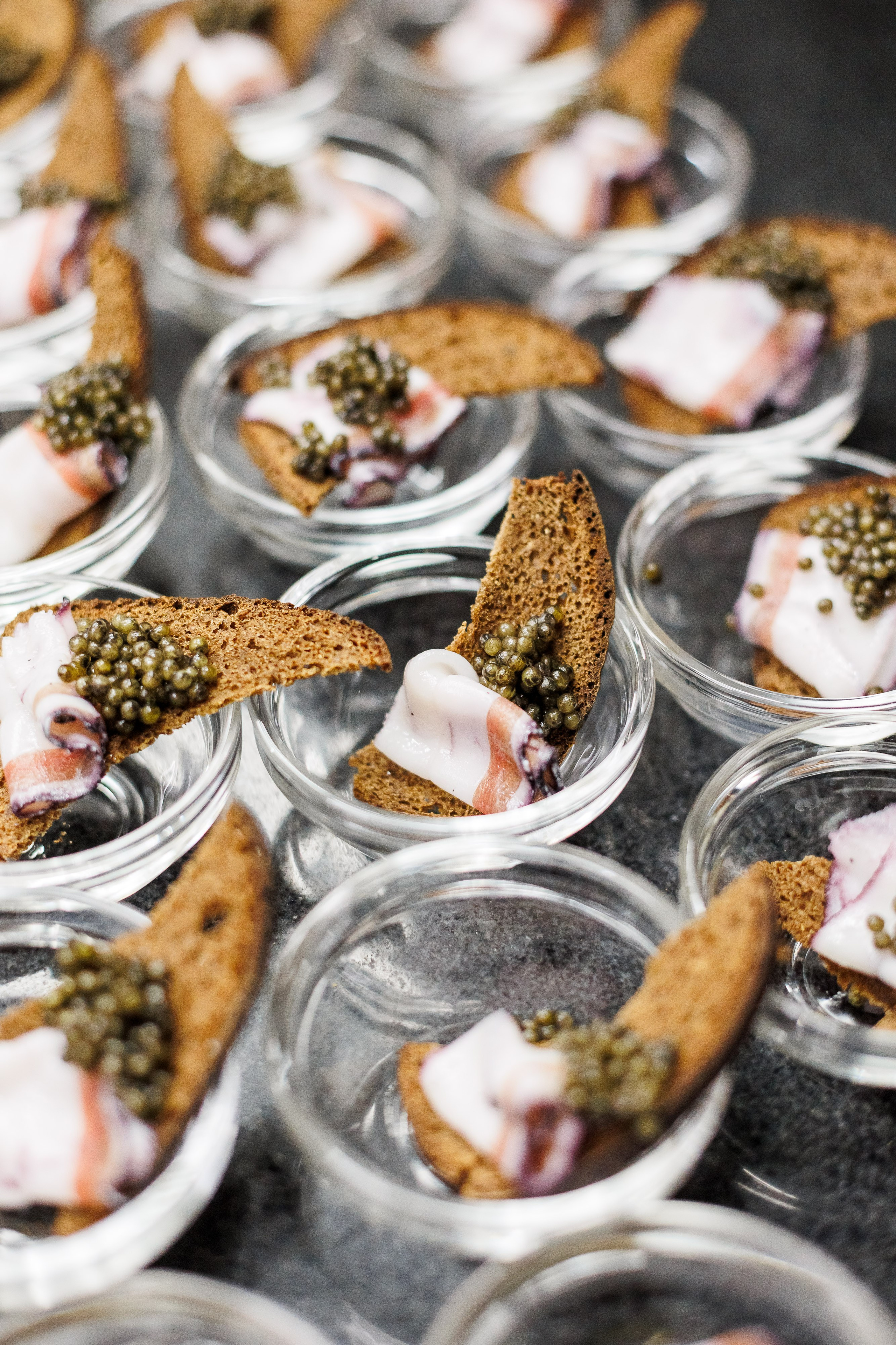 Гастроужин в винном баре ЛЕДНИКЪ. Фотограф Шейдаев Эмин г. Волгоград