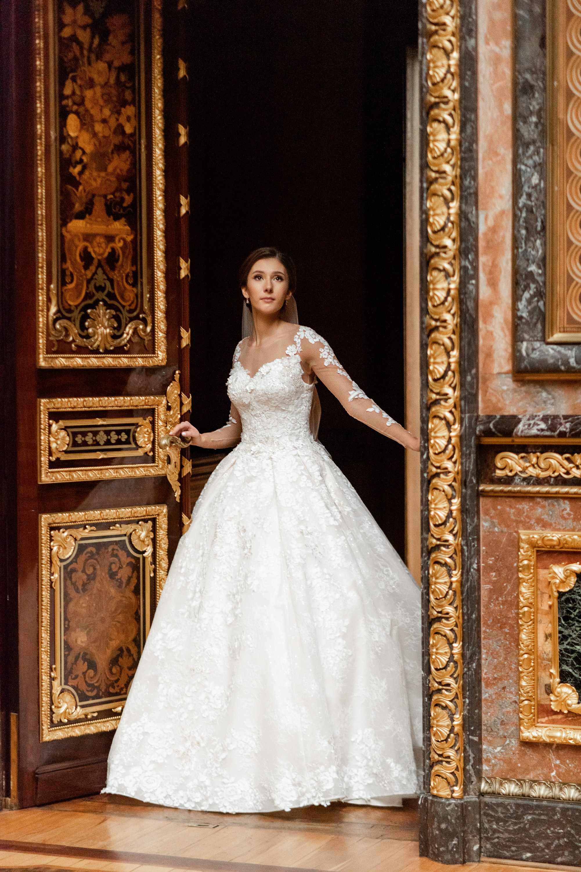 Крытые локации для свадебной фотосессии в Санкт-Петербруге. Свадебный и семейный фотограф в СПб Валерия Фомичева