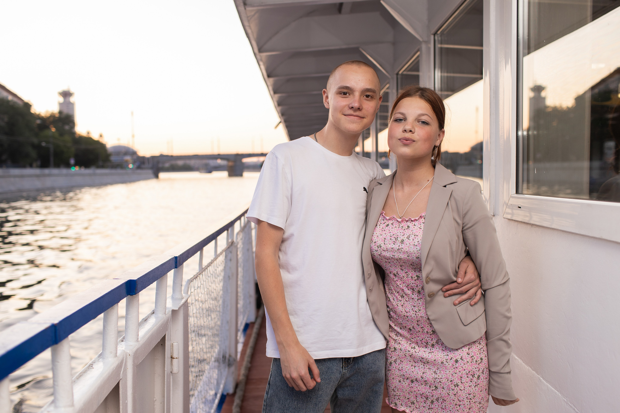 Выпускной на теплоходе Ривьера. Фотограф в Москве Десятова Ксения