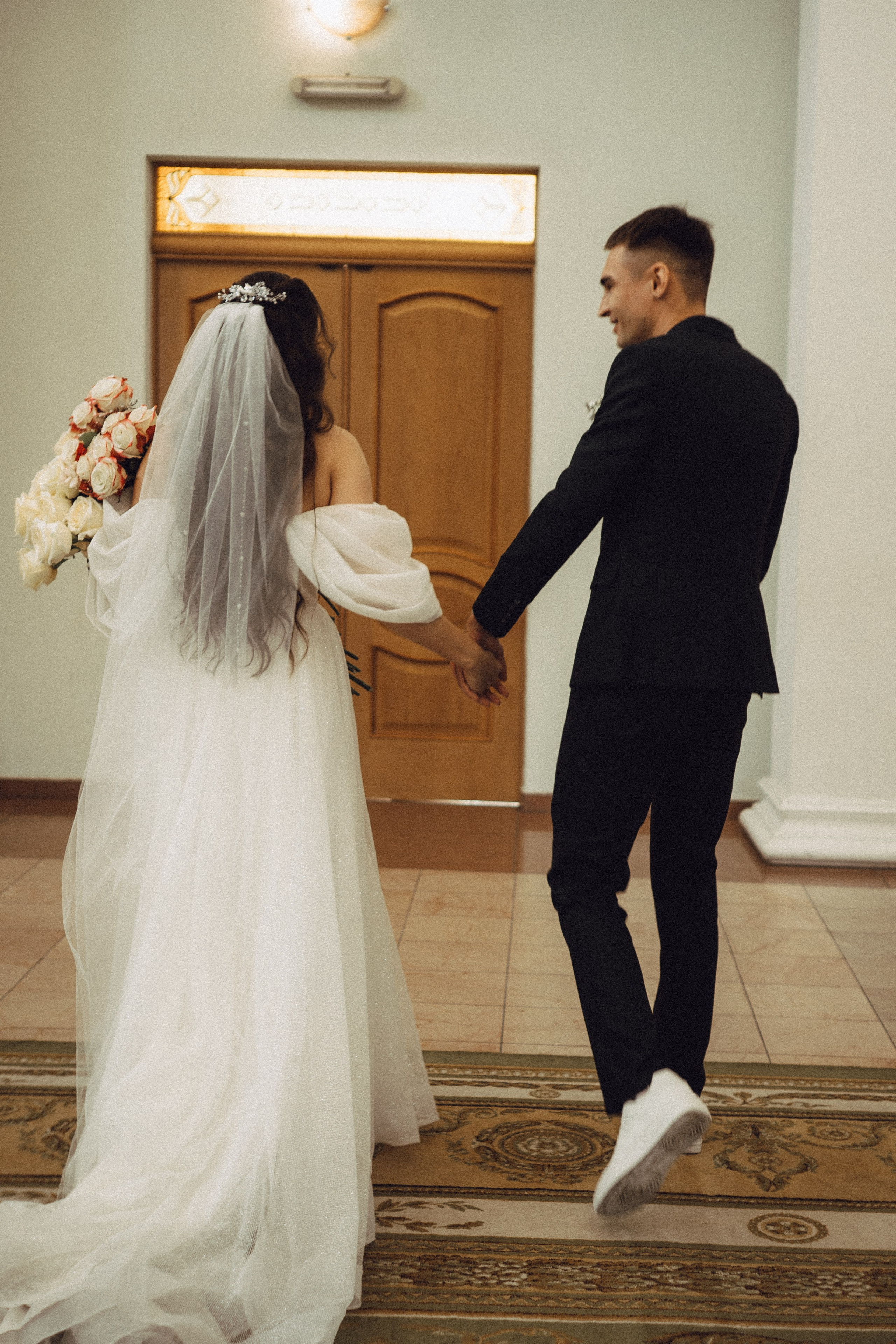 СВАДЕБНАЯ СЬЕМК В ПАРКЕ 300-ЛЕТИЯ. Профессиональный фотограф, Санкт-Петербург — Виктория Богомолова