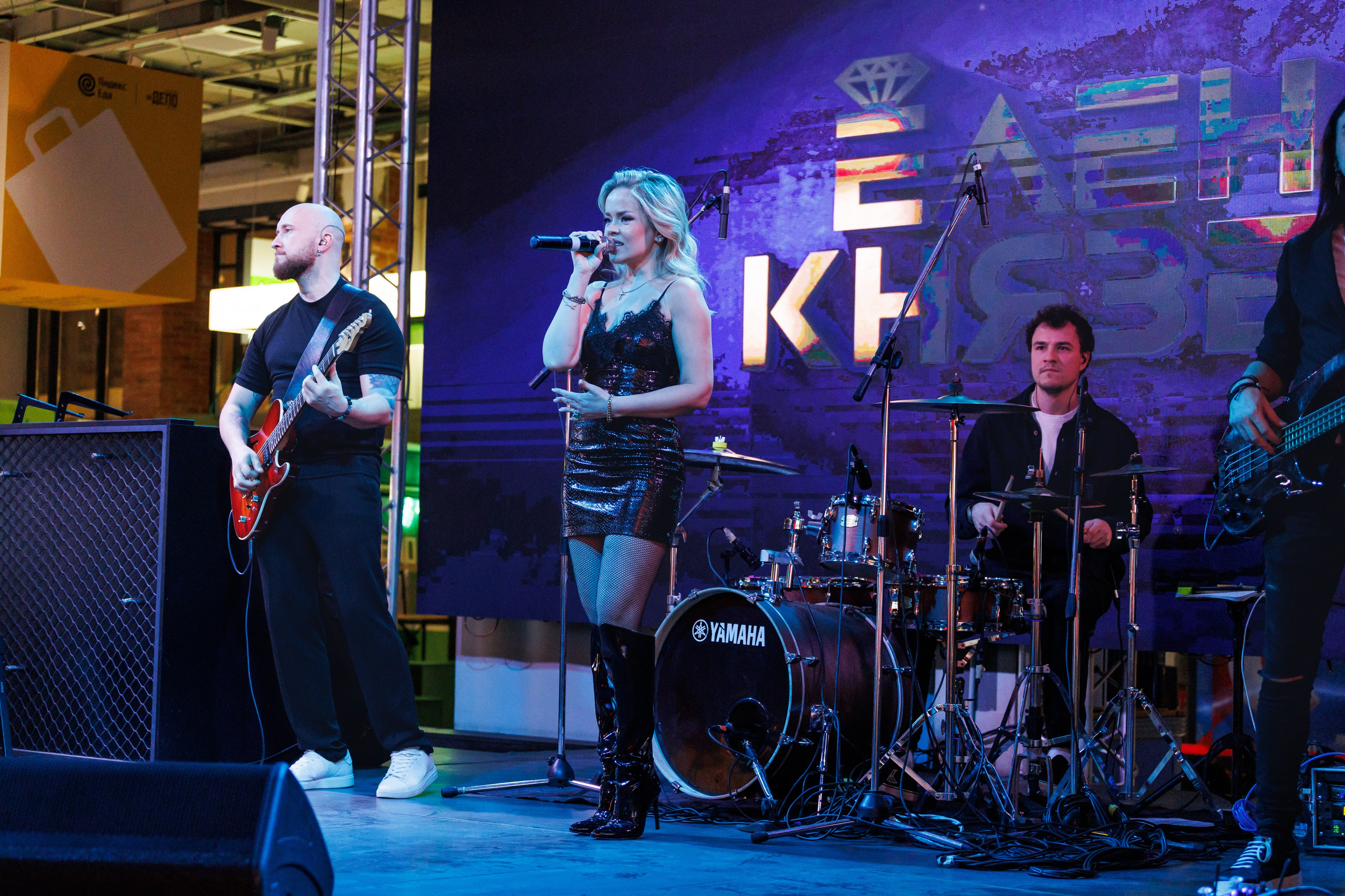 Концерт Елены Князевой (BELKA) в ДЕПО-Белорусская. Фотограф в Москве Дмитрий Емельянов