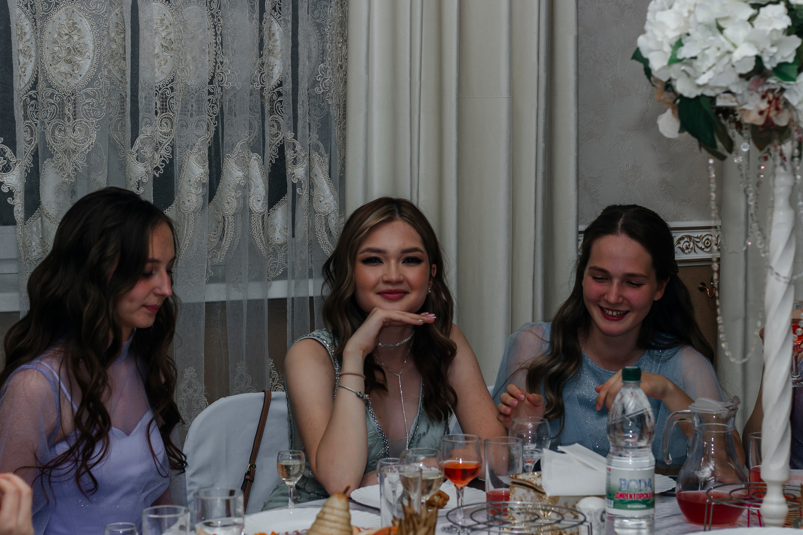 Вручение аттестатов. Семейный и детский фотограф