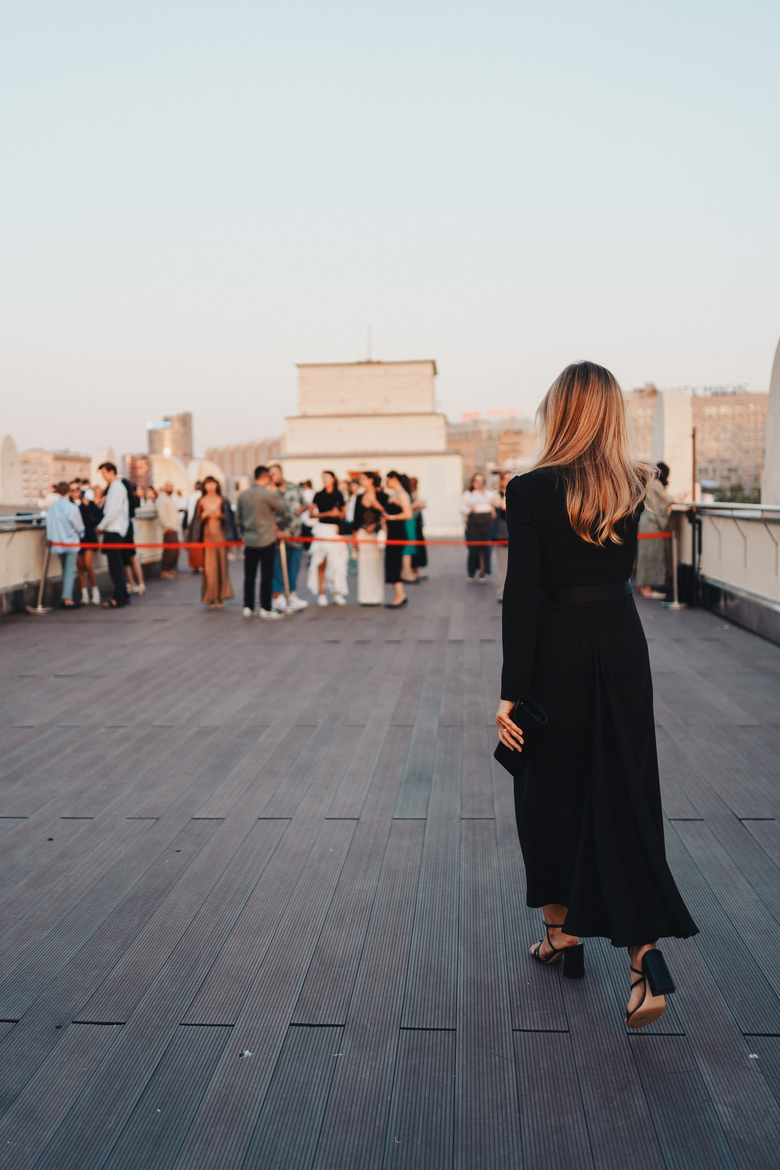 Выставка на крыше Парка Горького. Семейный и детский фотограф и видеограф в Москве, Серпухове и Тарусе Валерия Сорокина