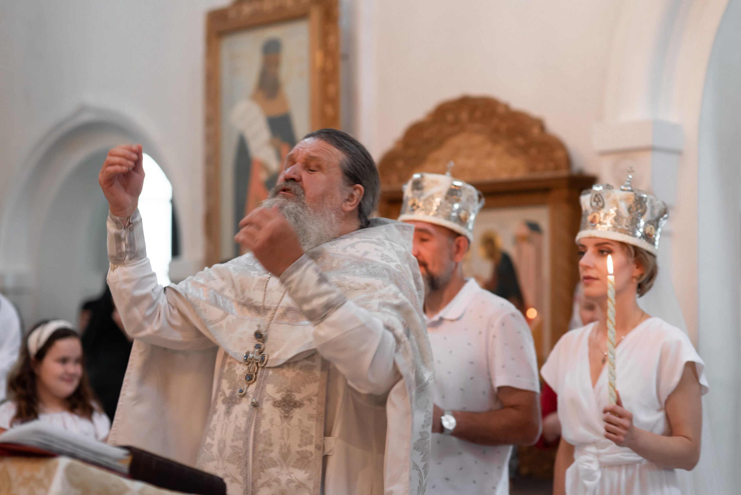 Дмитрий и Елена. Фотограф Крещения и Венчания. Минск и другие города. Почтенная Наташа