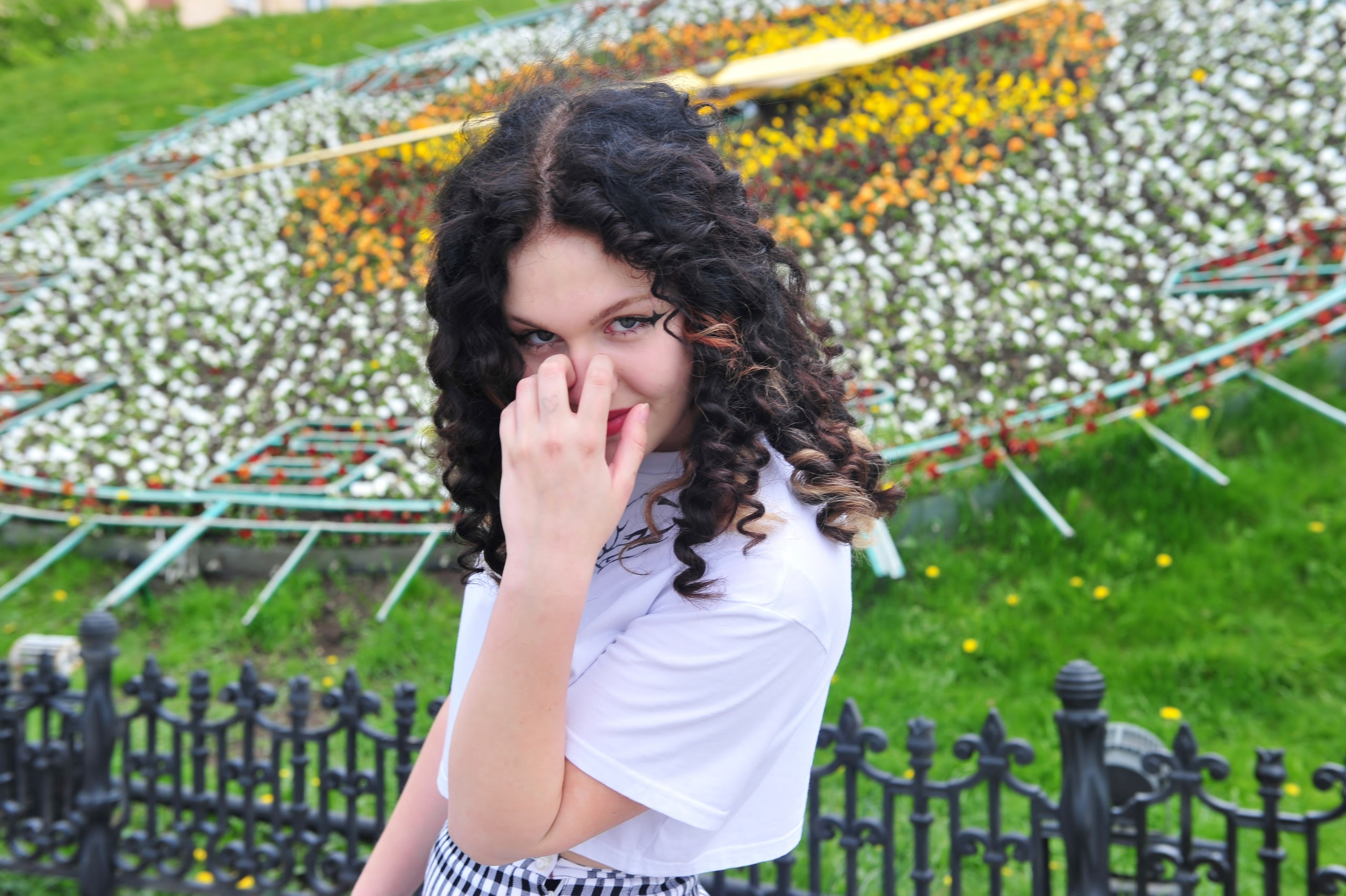 Последний Звонок на Поклонной Горе (уличная фотосессия 9-классников). Свадебный и семейный фотограф в Москве Ирина Гончарова