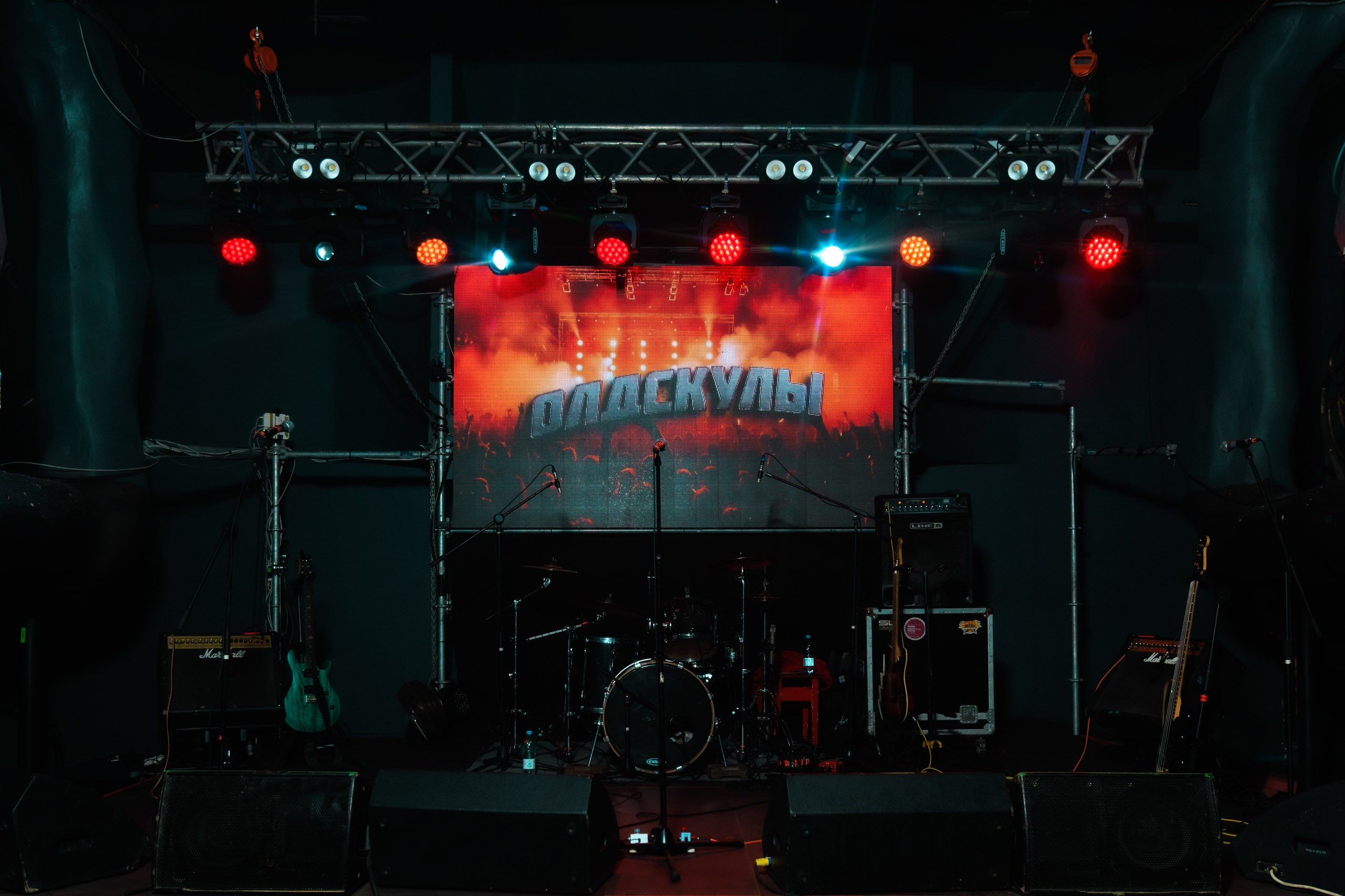 30.08.25 Олдскулы. Репортажный фотограф Екатеринбург | Яркий, качественный репортаж | Концерты, клубы, репортаж, праздники, корпоративы