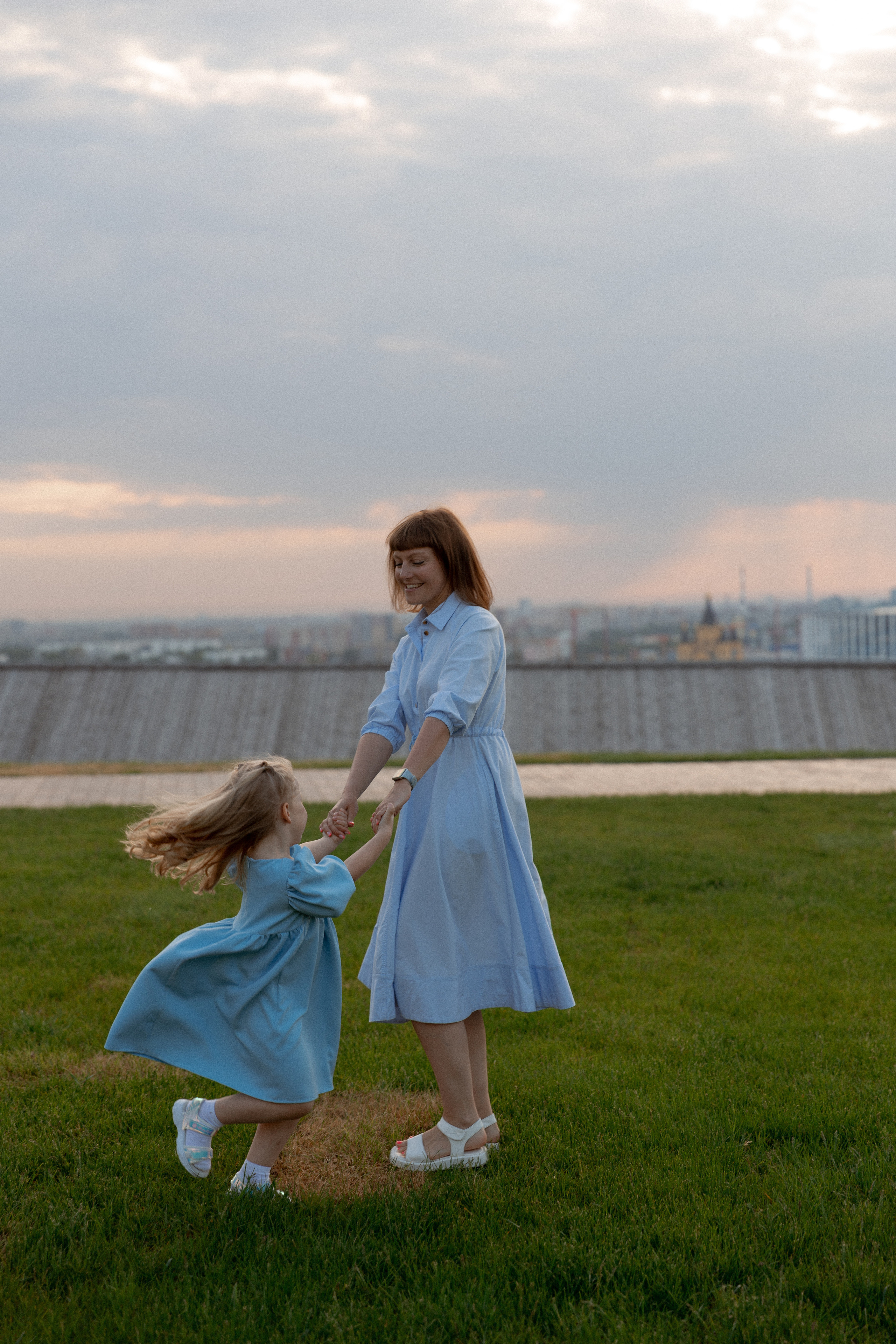 Ира и Настена в Кремле. Свадебный и семейный фотограф Ксения Маллер