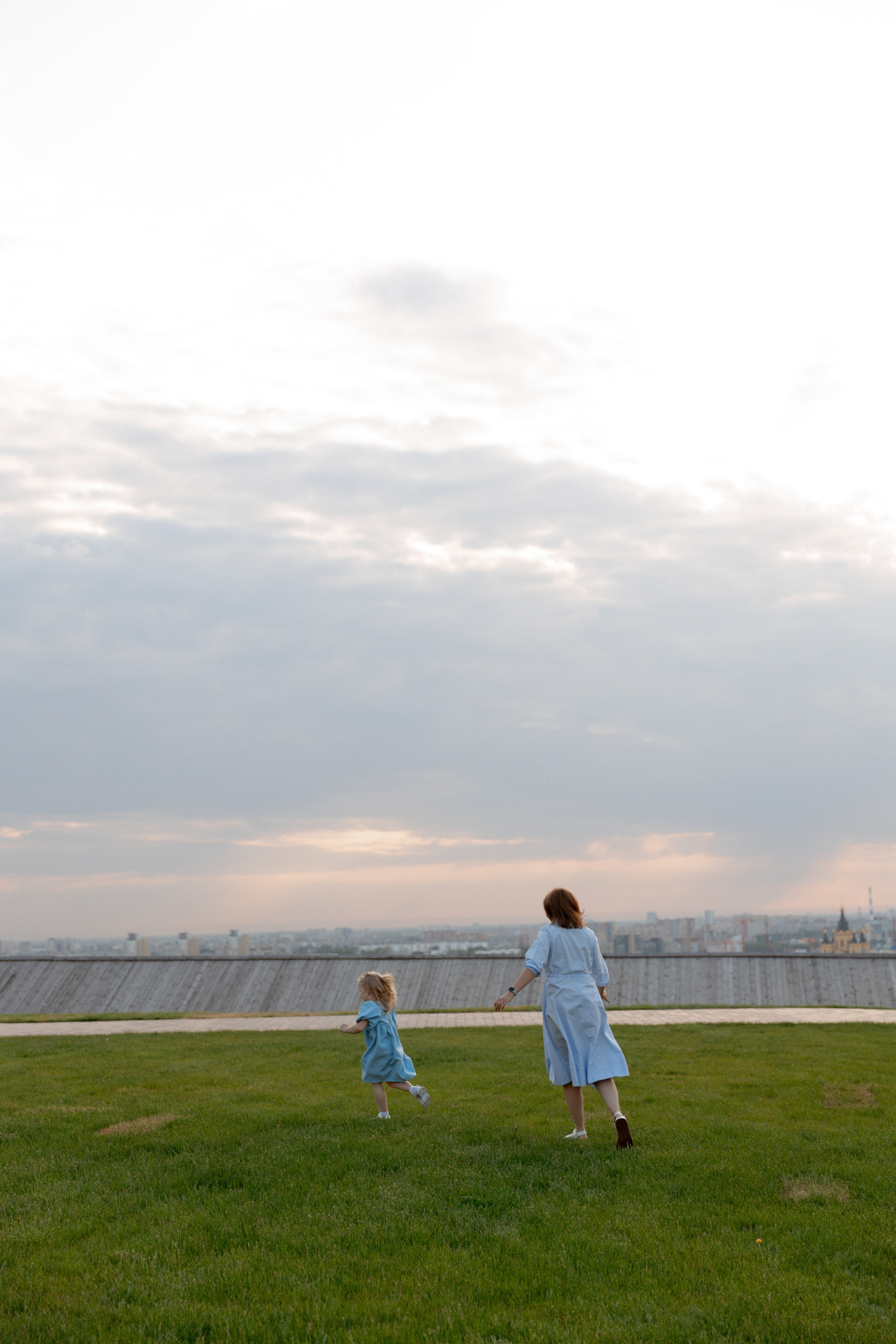 Ира и Настена в Кремле. Свадебный и семейный фотограф Ксения Маллер